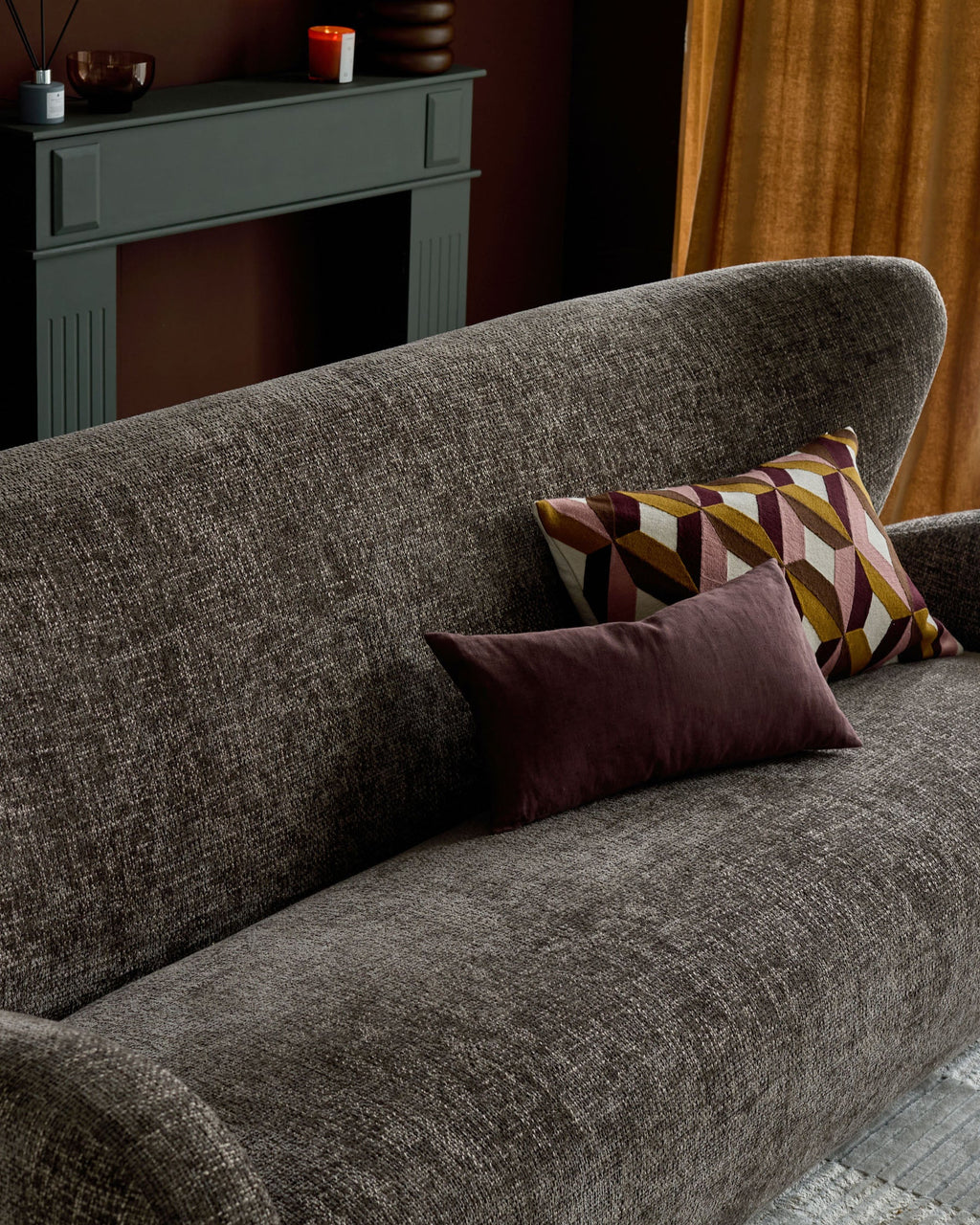 Canapé 3 places Evelyn en tissu moka