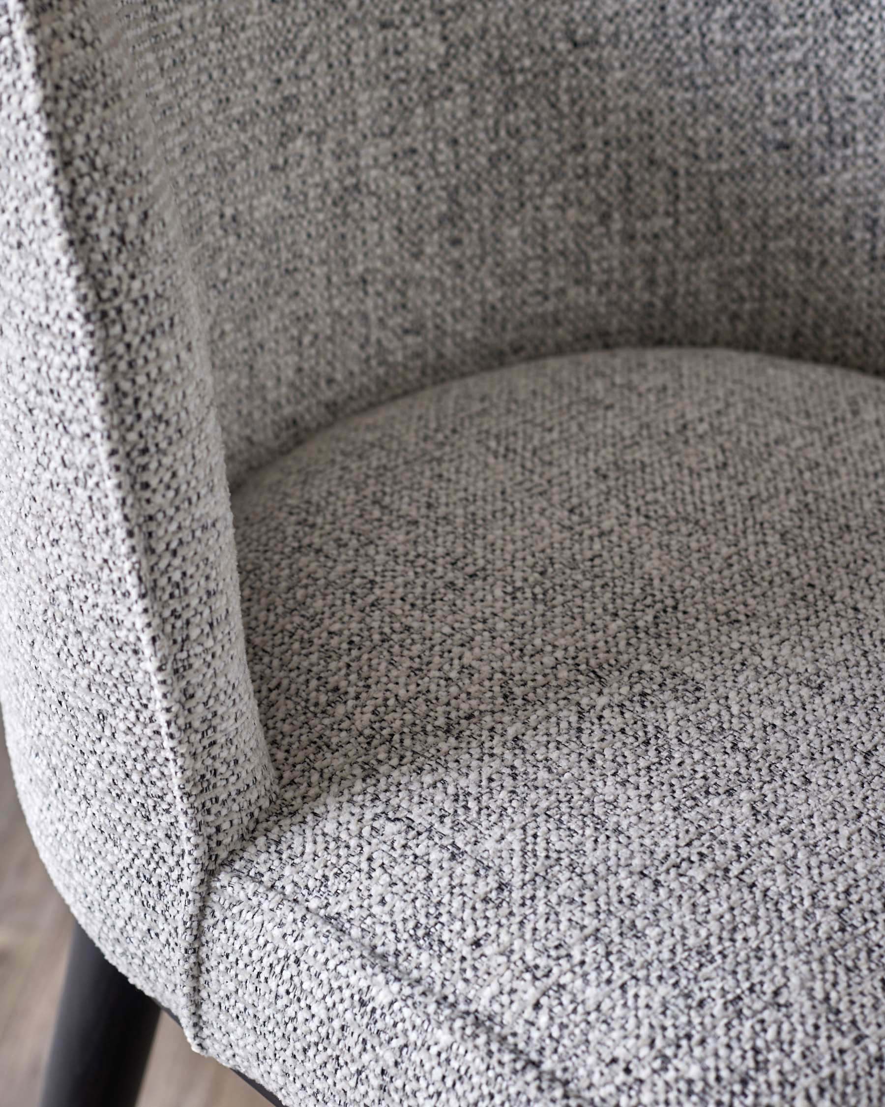 Tabouret de bar Evelyn en tissu gris sel et poivre