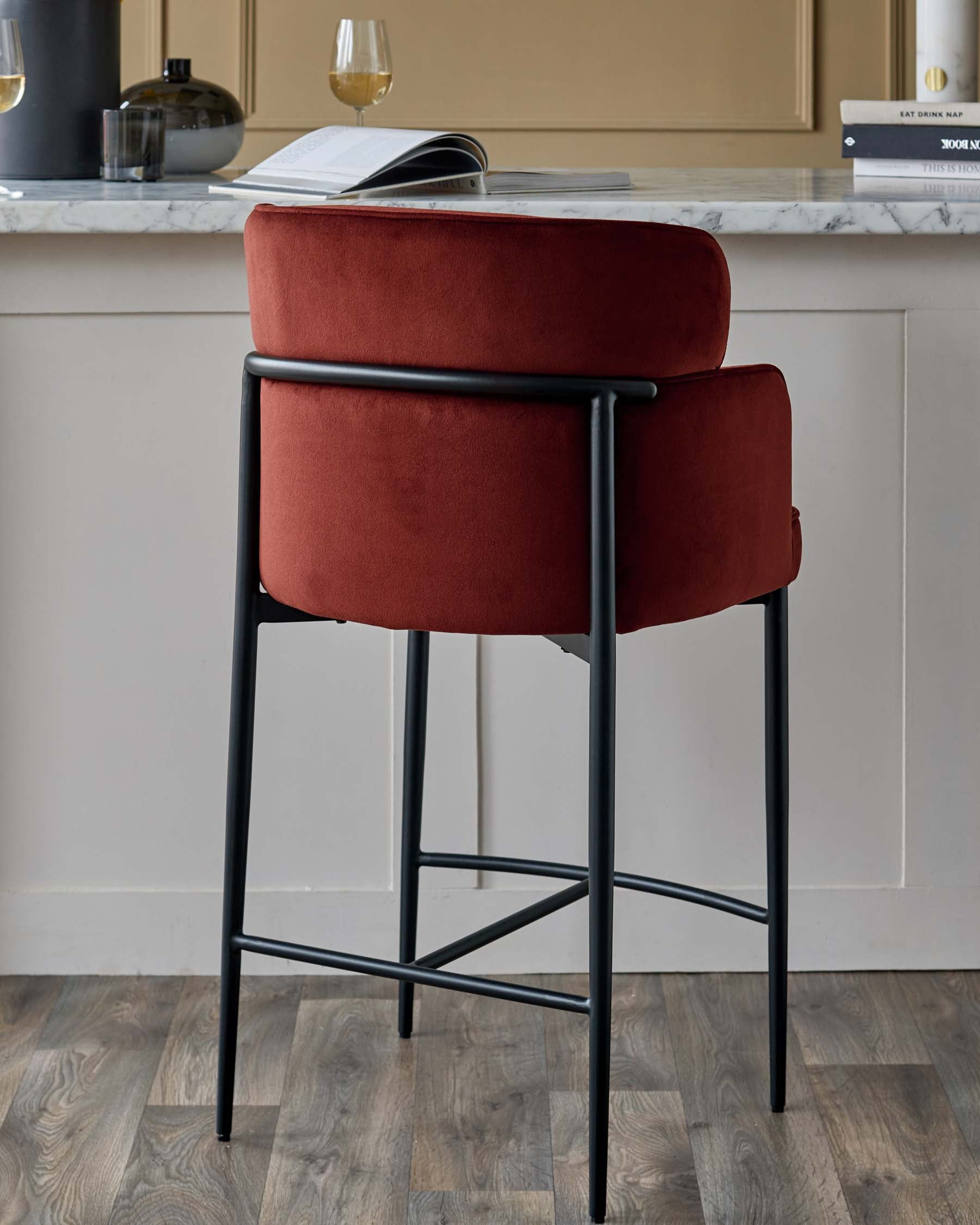 Tabouret de bar Felix en velours rouge caramel