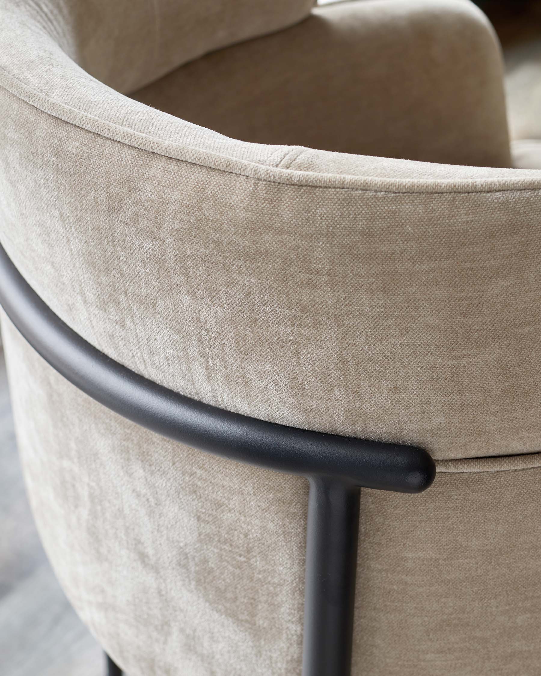 Chaise de salle à manger Felix en chenille champagne