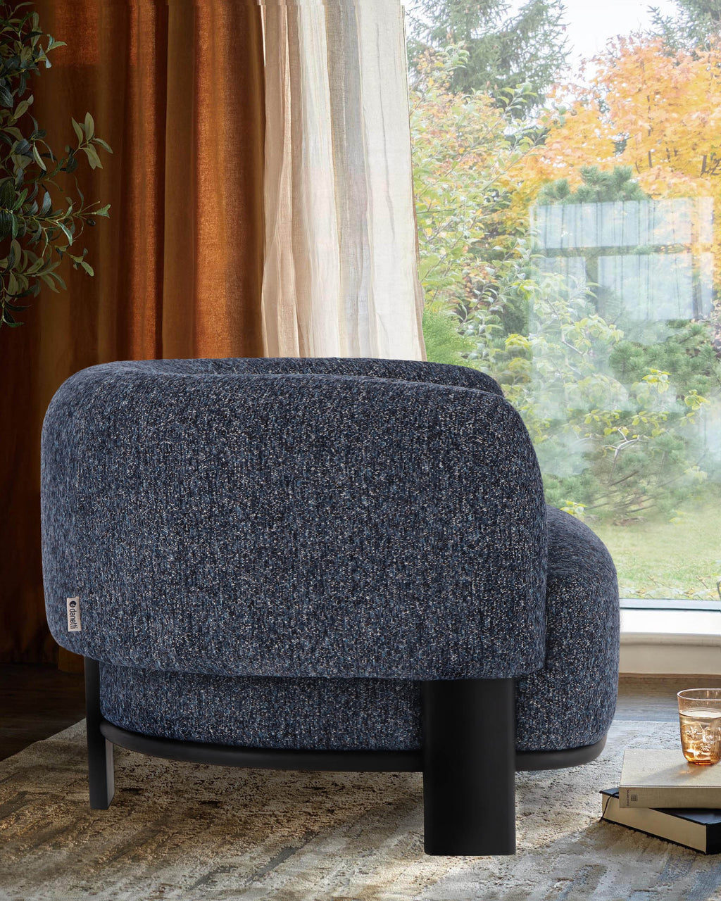 Fauteuil Florence en chenille à mosaïque bleu marine