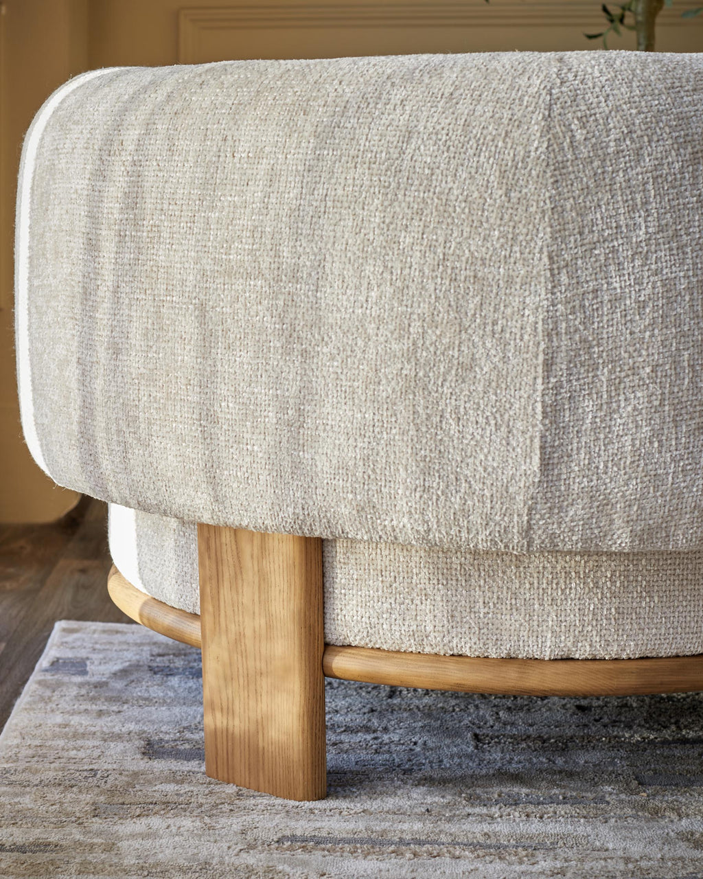 Fauteuil Florence en tissu naturel et bois clair
