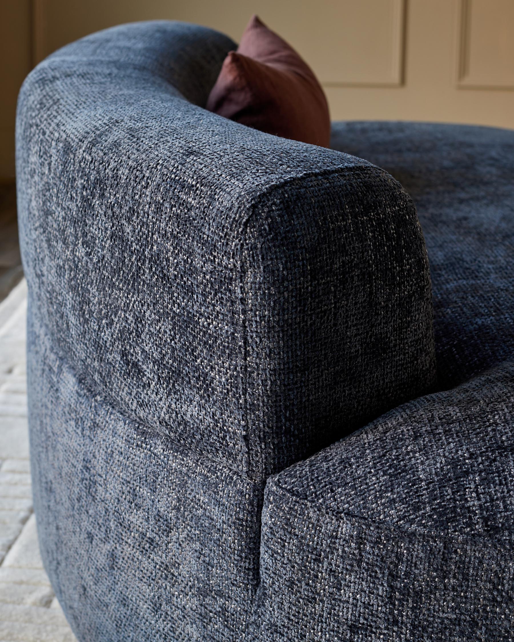 Canapé 2 places Gianna bleu foncé tissé