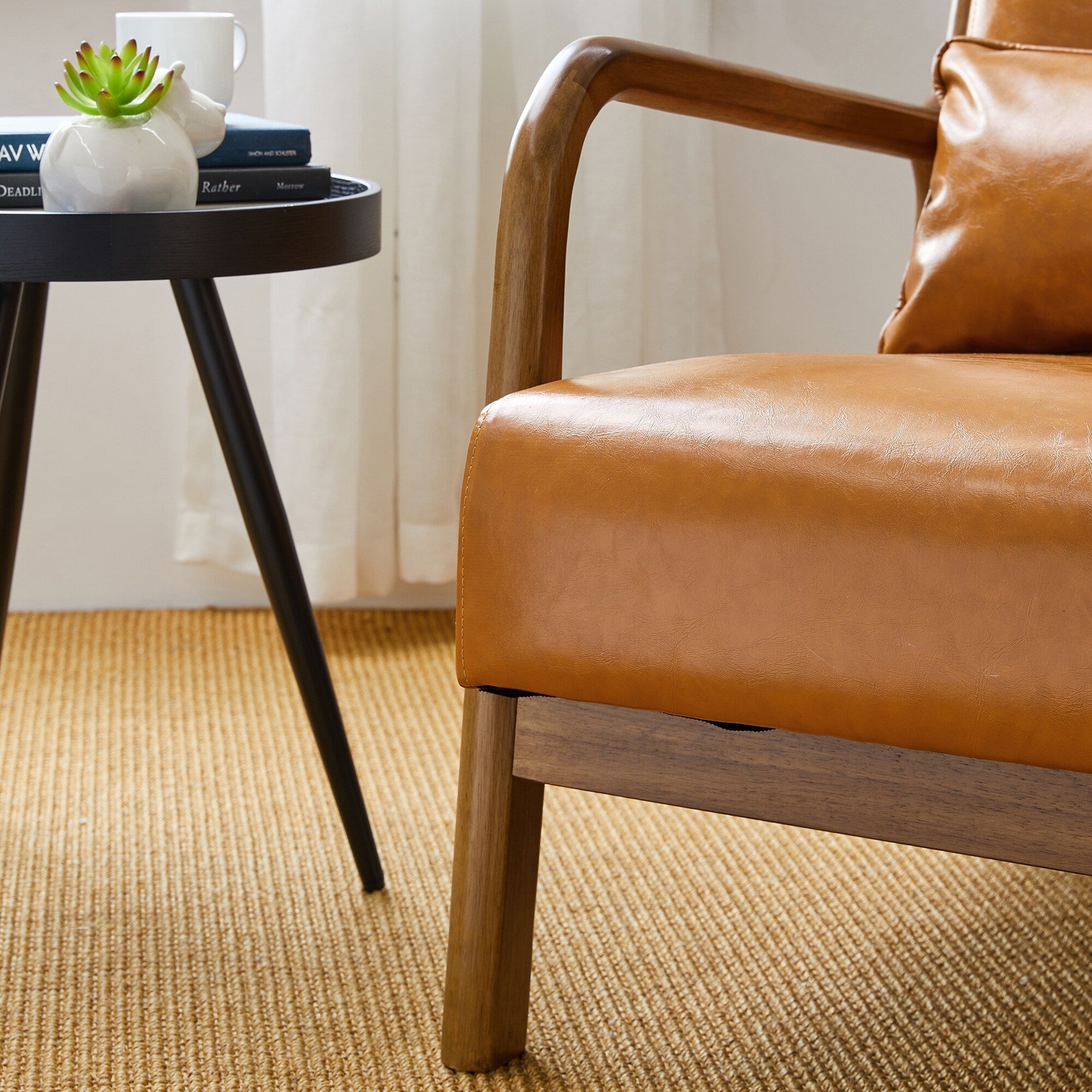 Fauteuil d'appoint moderne en cuir synthétique Glitzhome 30,75 po de hauteur, style milieu de siècle, avec coussin – 25,75 po de largeur x 33,75 po de profondeur x 30,75 po de hauteur