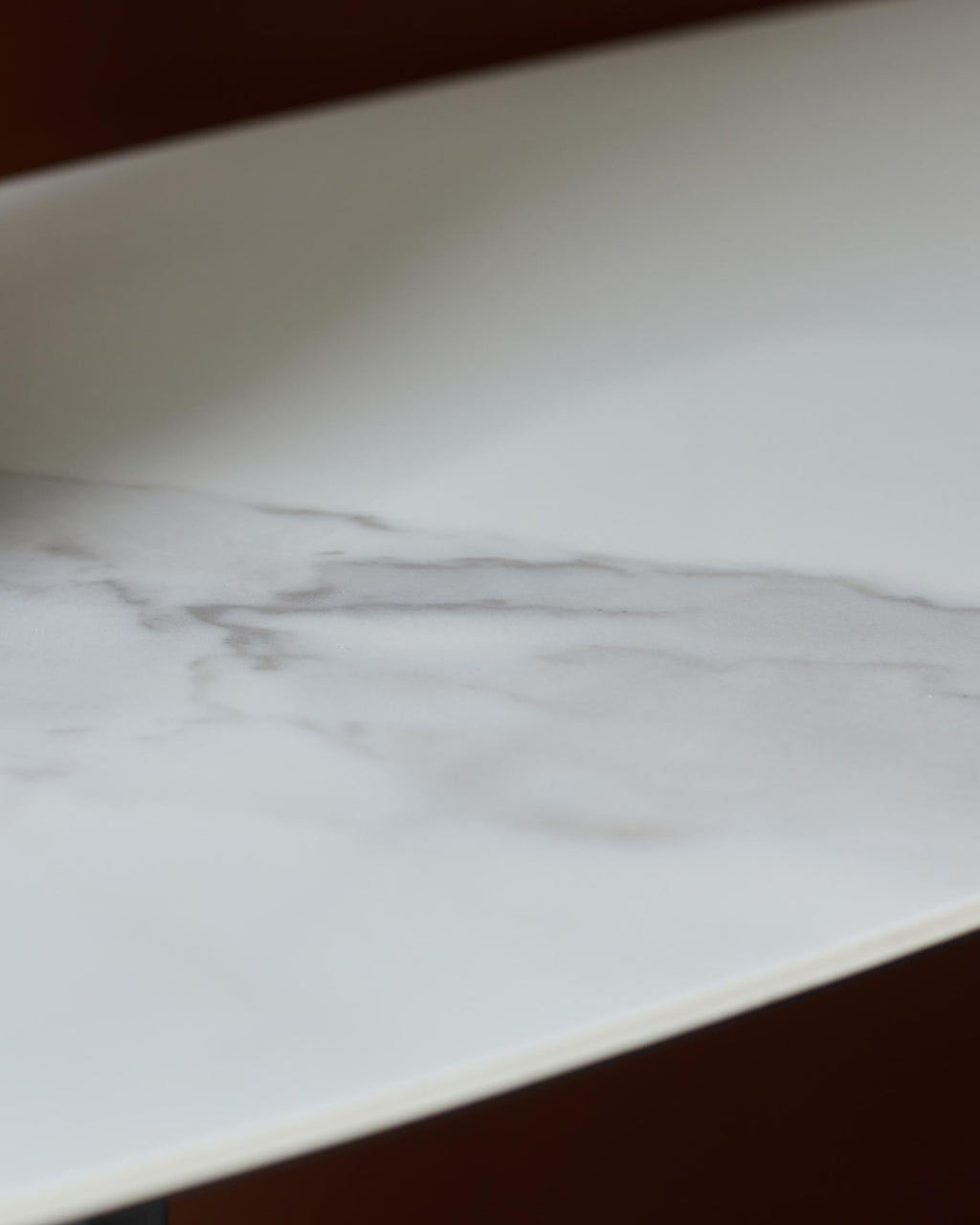 Table console en céramique blanche Hanne