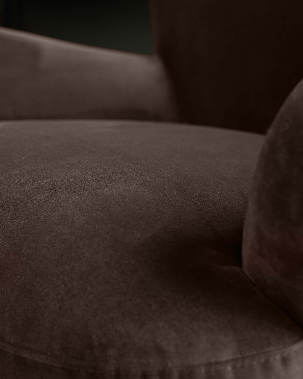 Fauteuil d'appoint Harlan en velours moka foncé