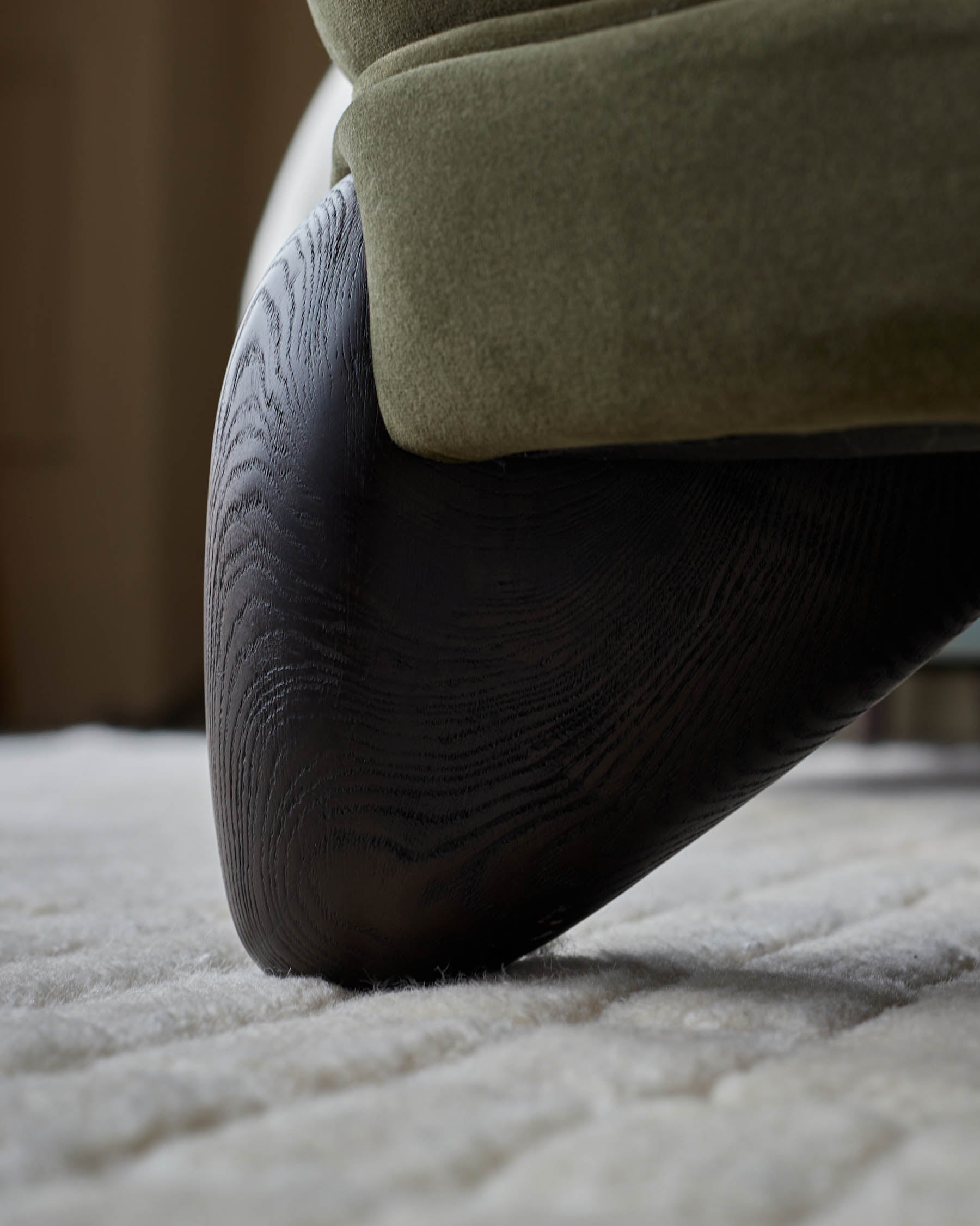 Fauteuil d'appoint Harlan en velours vert olive