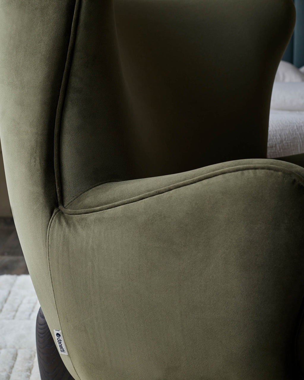Fauteuil d'appoint Harlan en velours vert olive