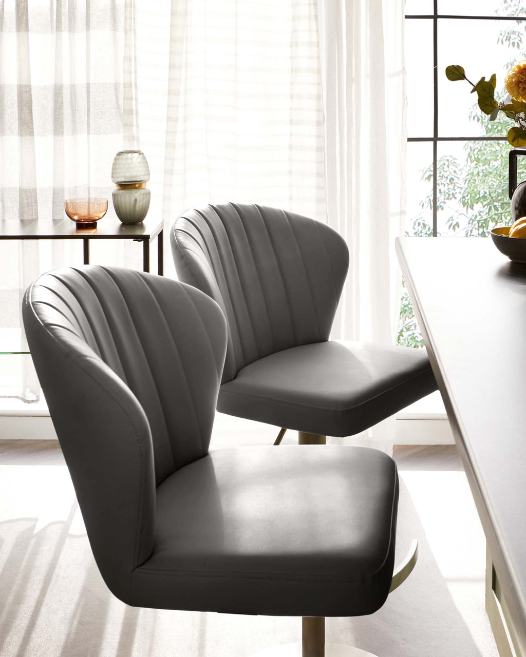 Tabouret de bar Harper à vérin à gaz en similicuir gris moyen