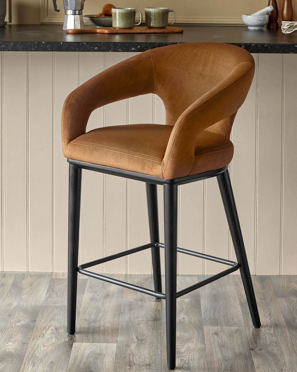 Tabouret de bar Heath en tissu caramel