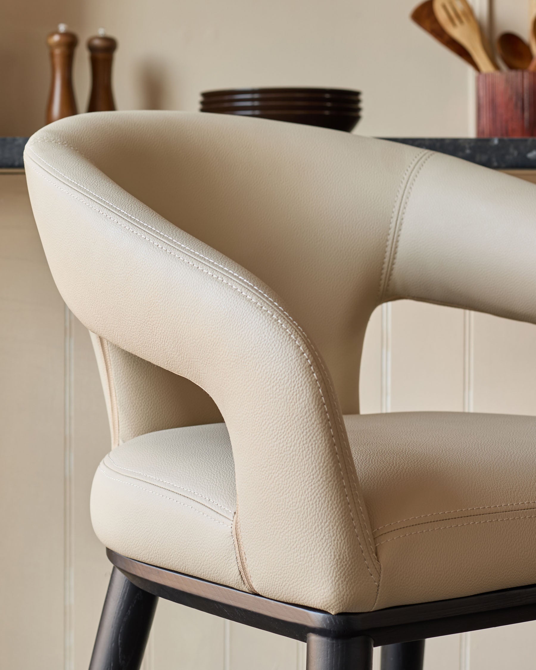 Tabouret de bar Heath en similicuir naturel