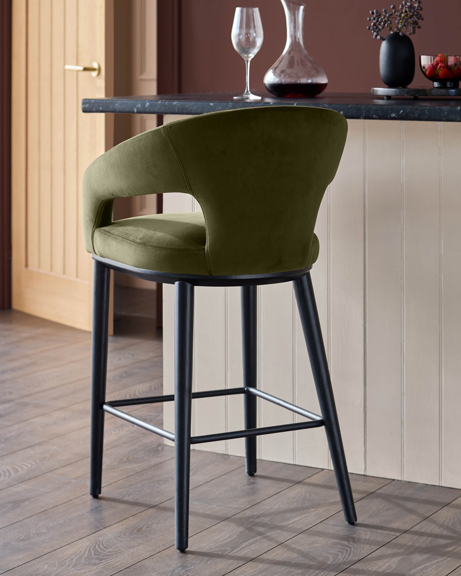 Tabouret de bar Heath en velours vert olive