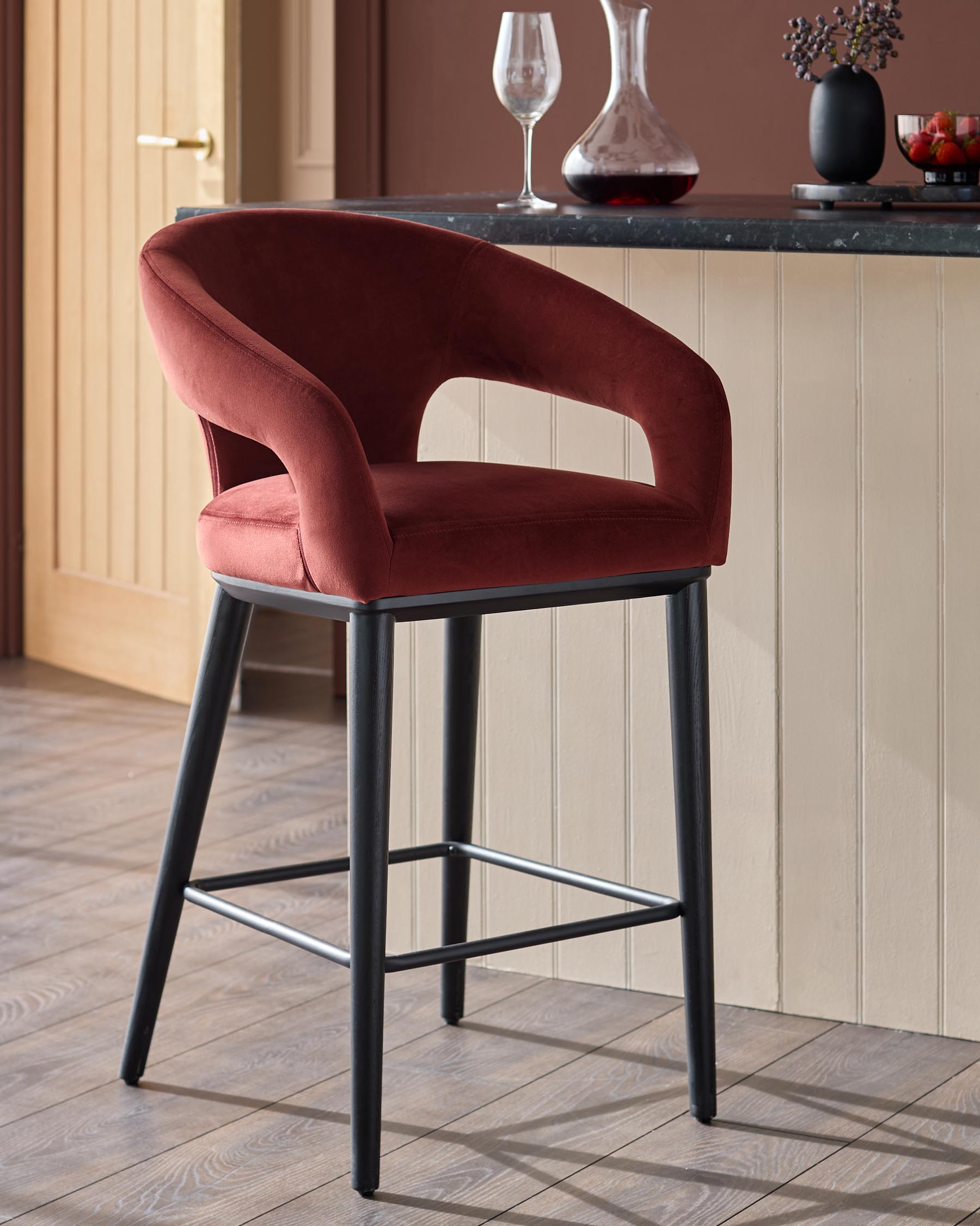Tabouret de bar Heath en velours rouge caramel