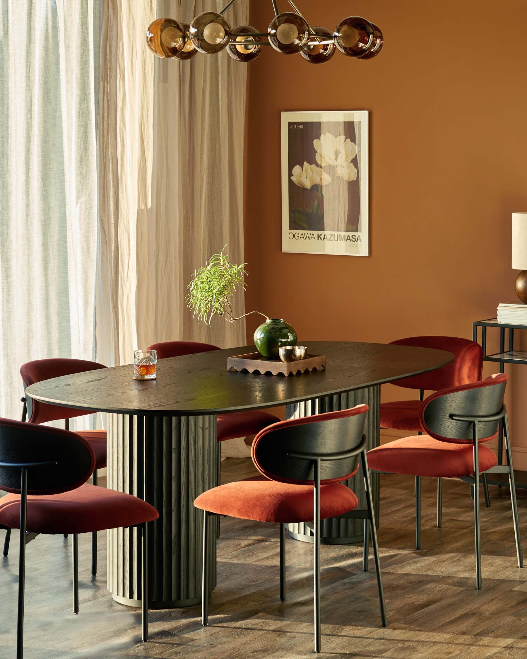 Chaise de salle à manger Cree en velours rouge caramel