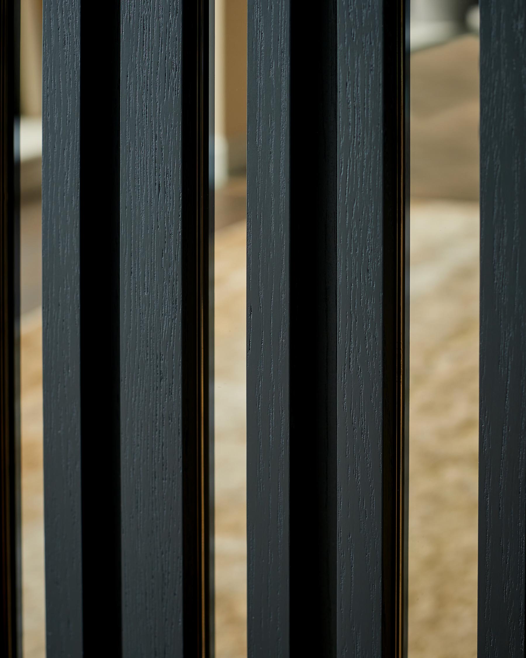 buffet en frêne noir de Hollande