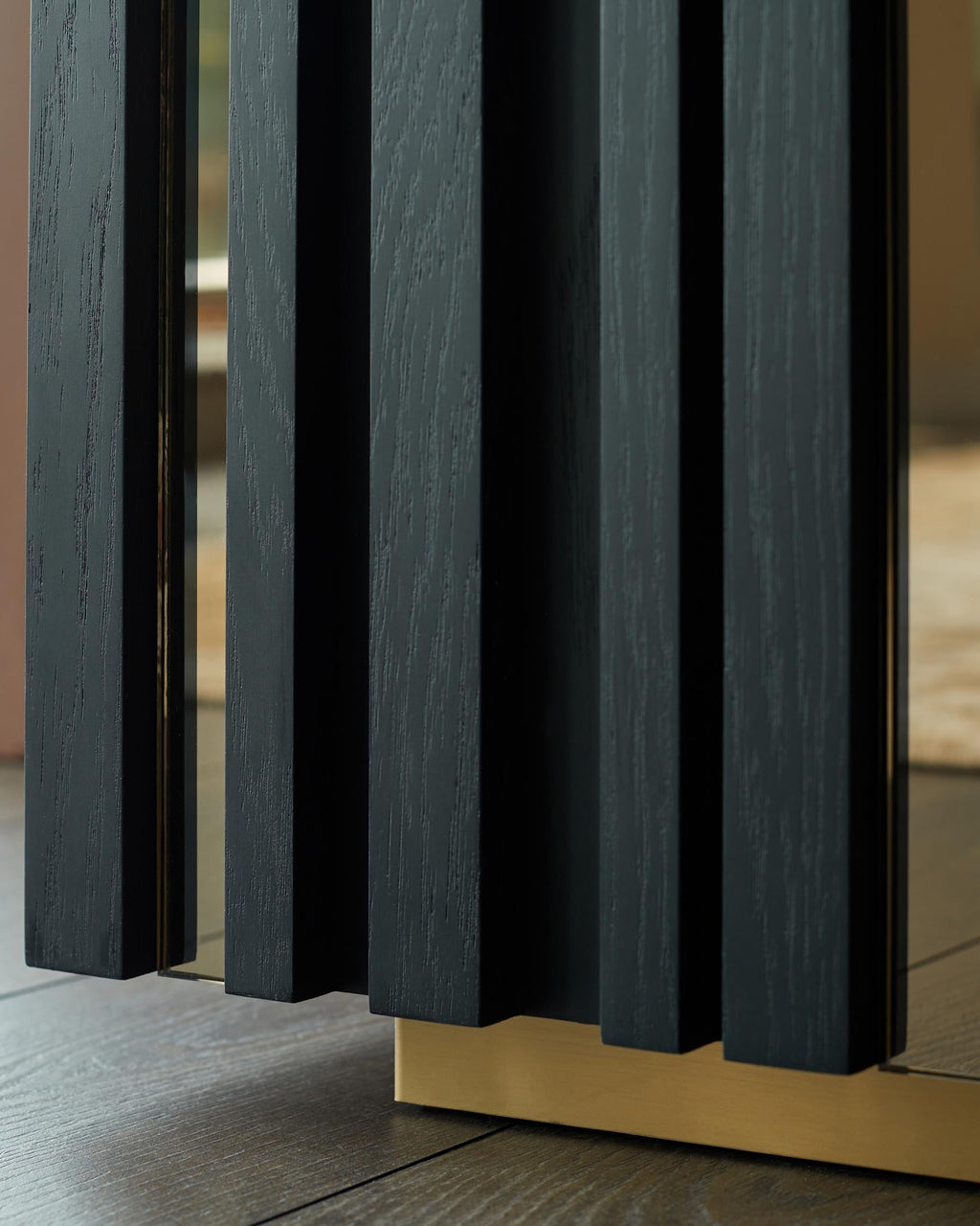 buffet en frêne noir de Hollande