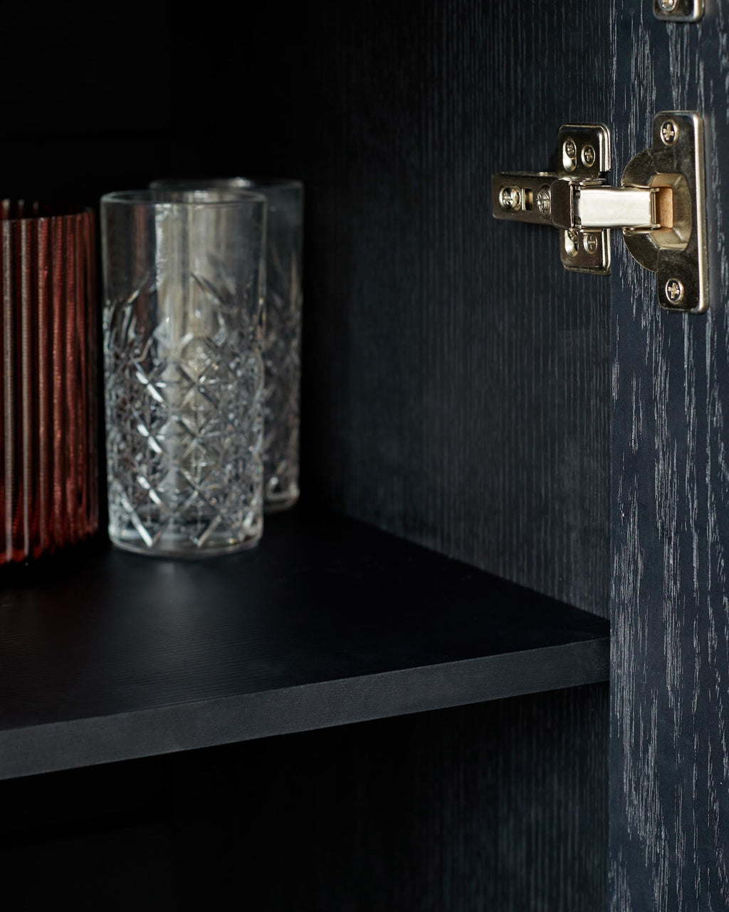 buffet en frêne noir de Hollande