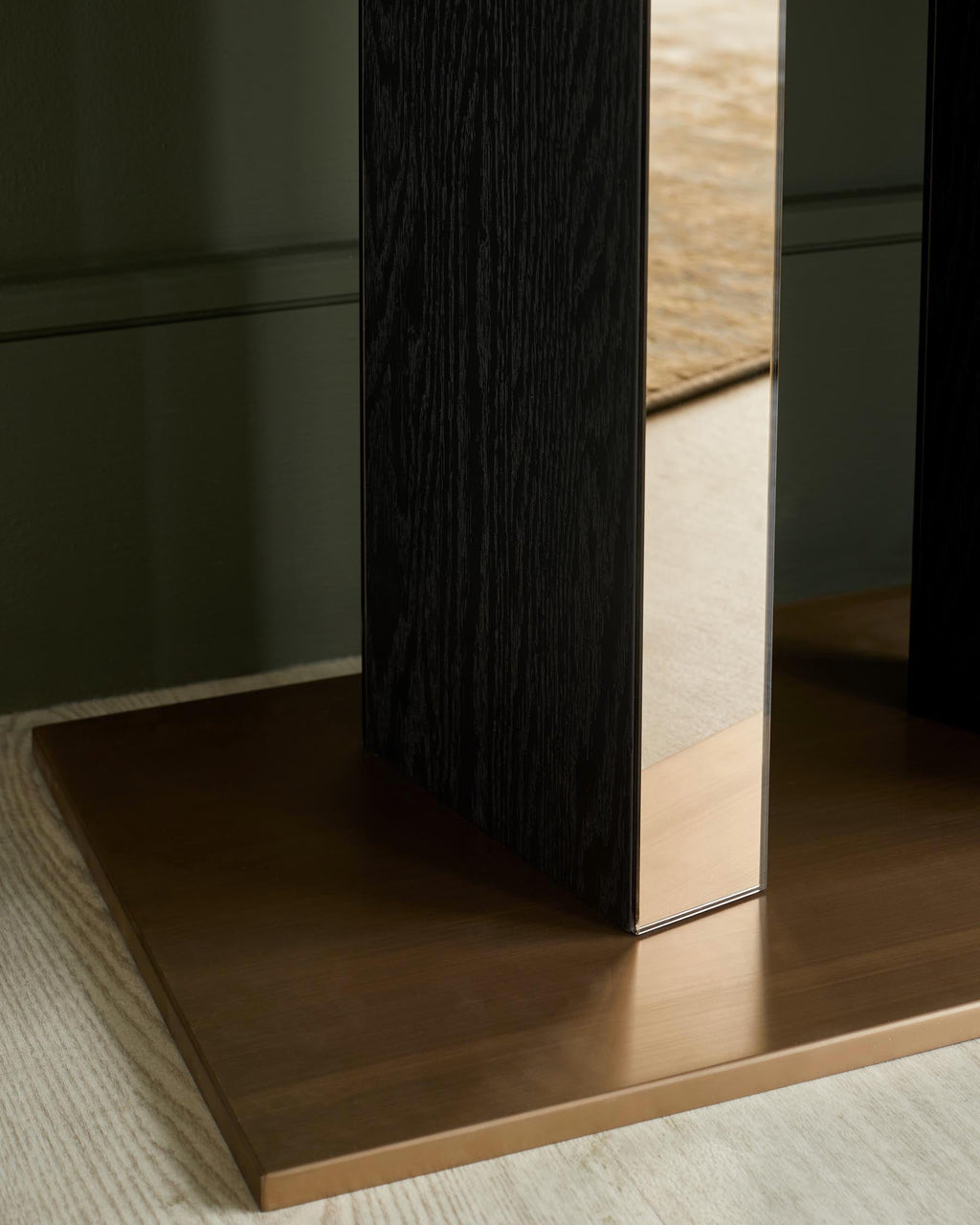 Table console en frêne noir de Hollande