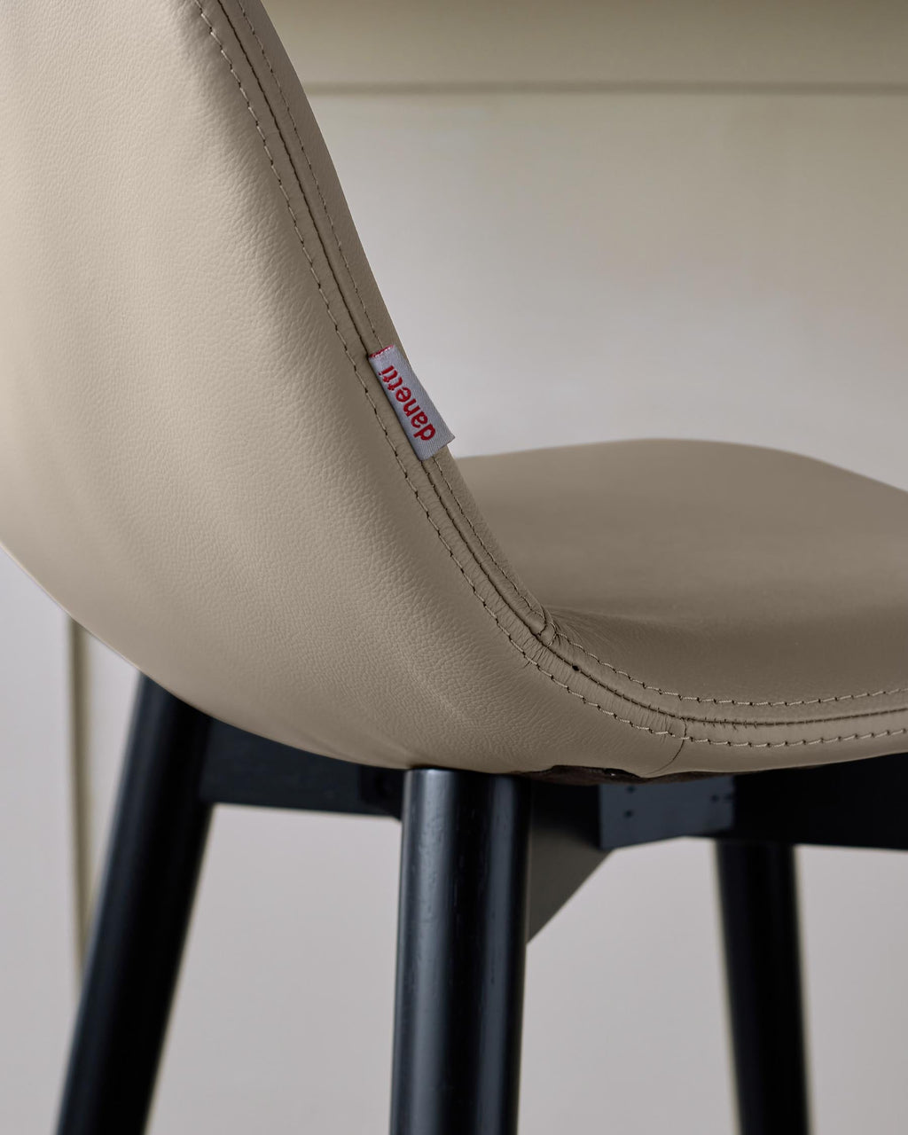 Tabouret de bar Hudson en cuir naturel