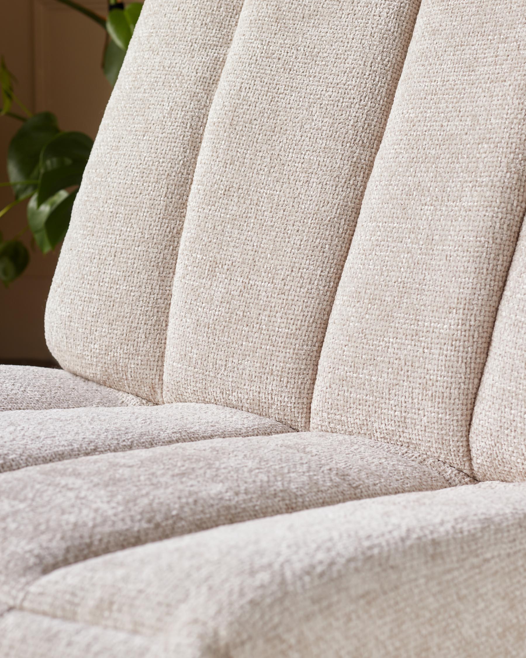 Fauteuil inclinable pivotant à bascule Jayla en tissu épais naturel