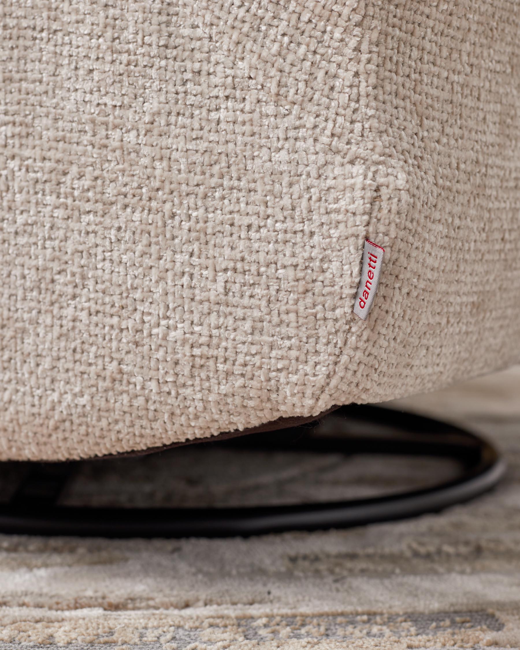 Fauteuil inclinable pivotant à bascule Jayla en tissu épais naturel