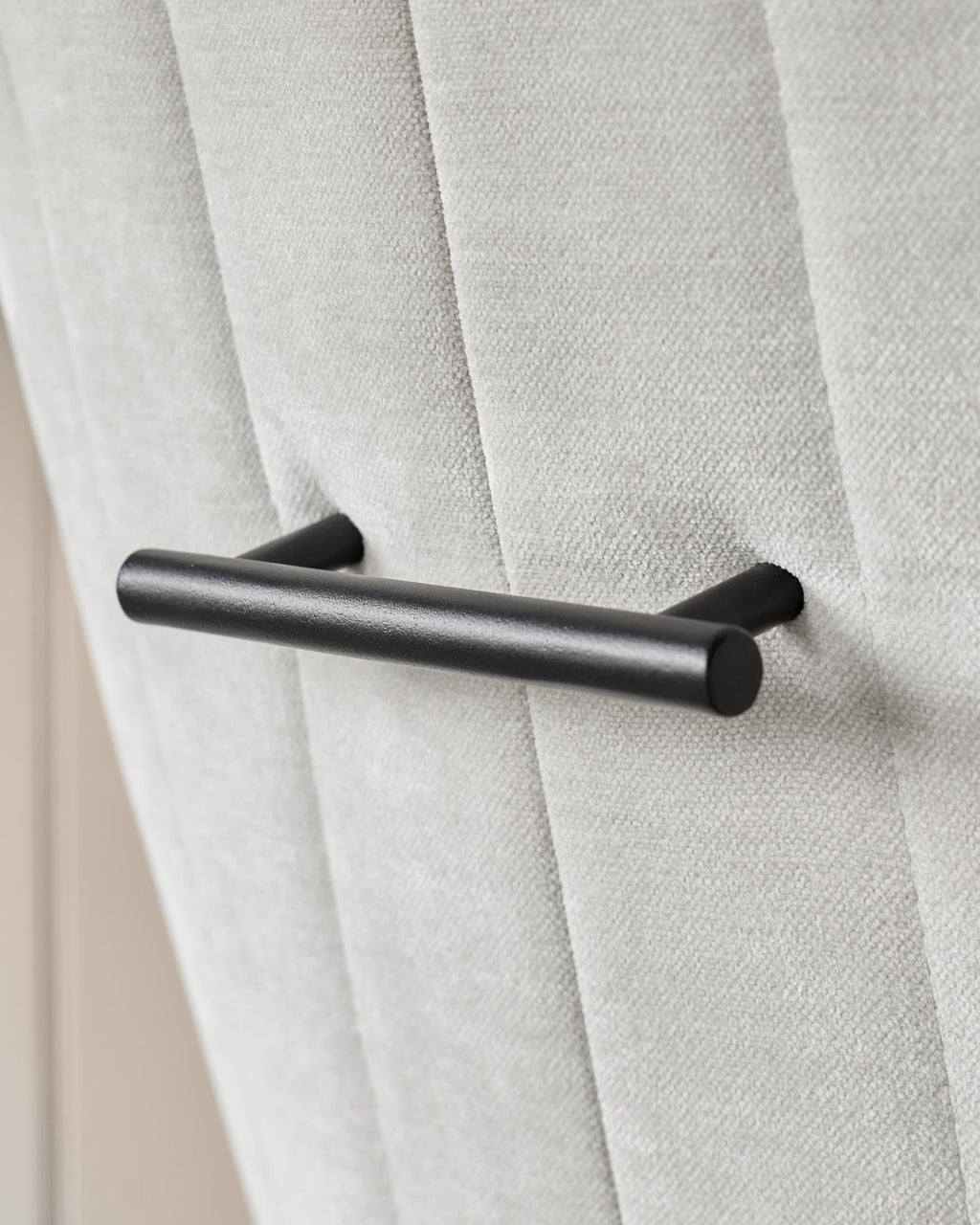 Tabouret de bar Juliana en tissu gris naturel