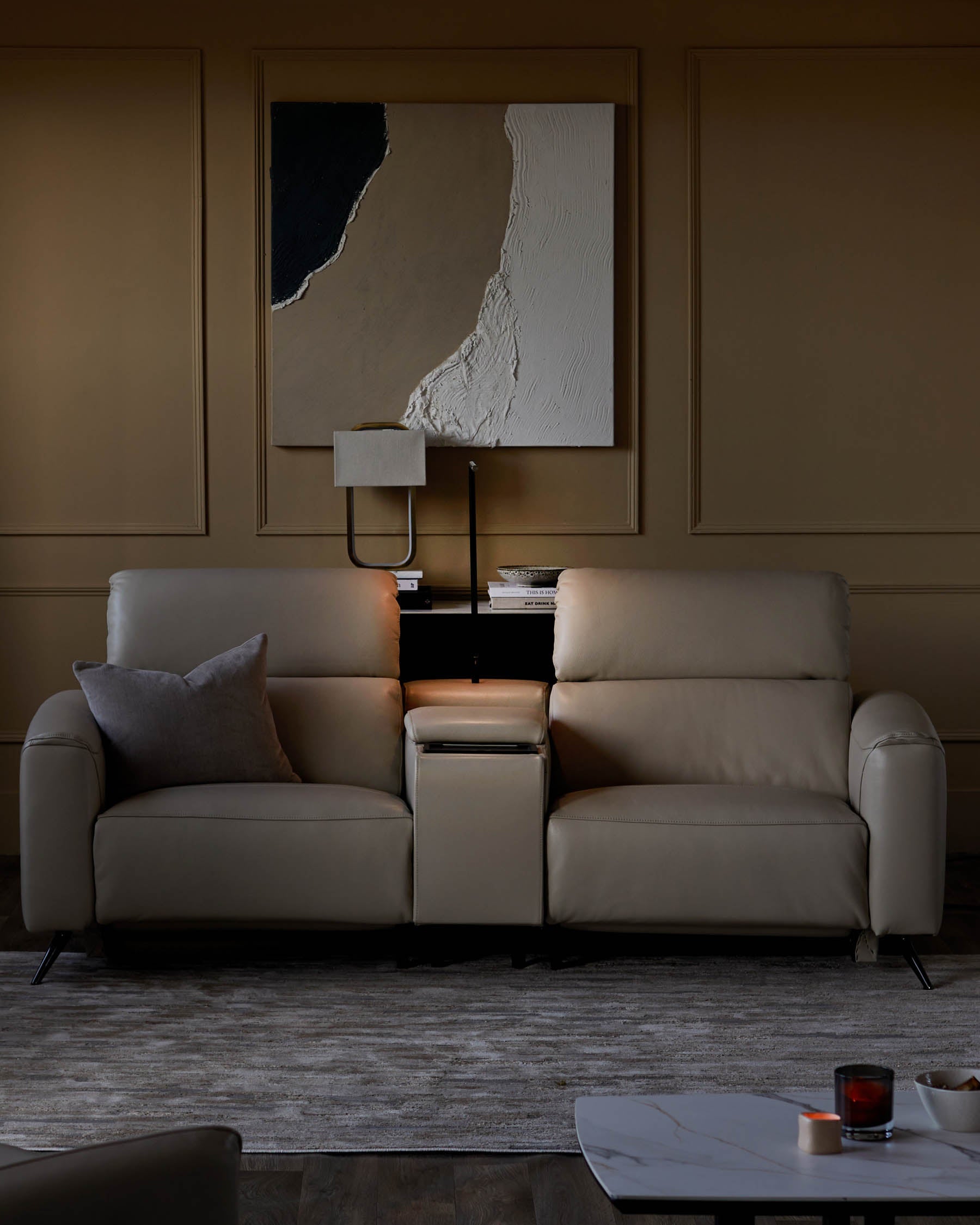 Canapé inclinable 2 places Kenzie en cuir gris naturel avec console