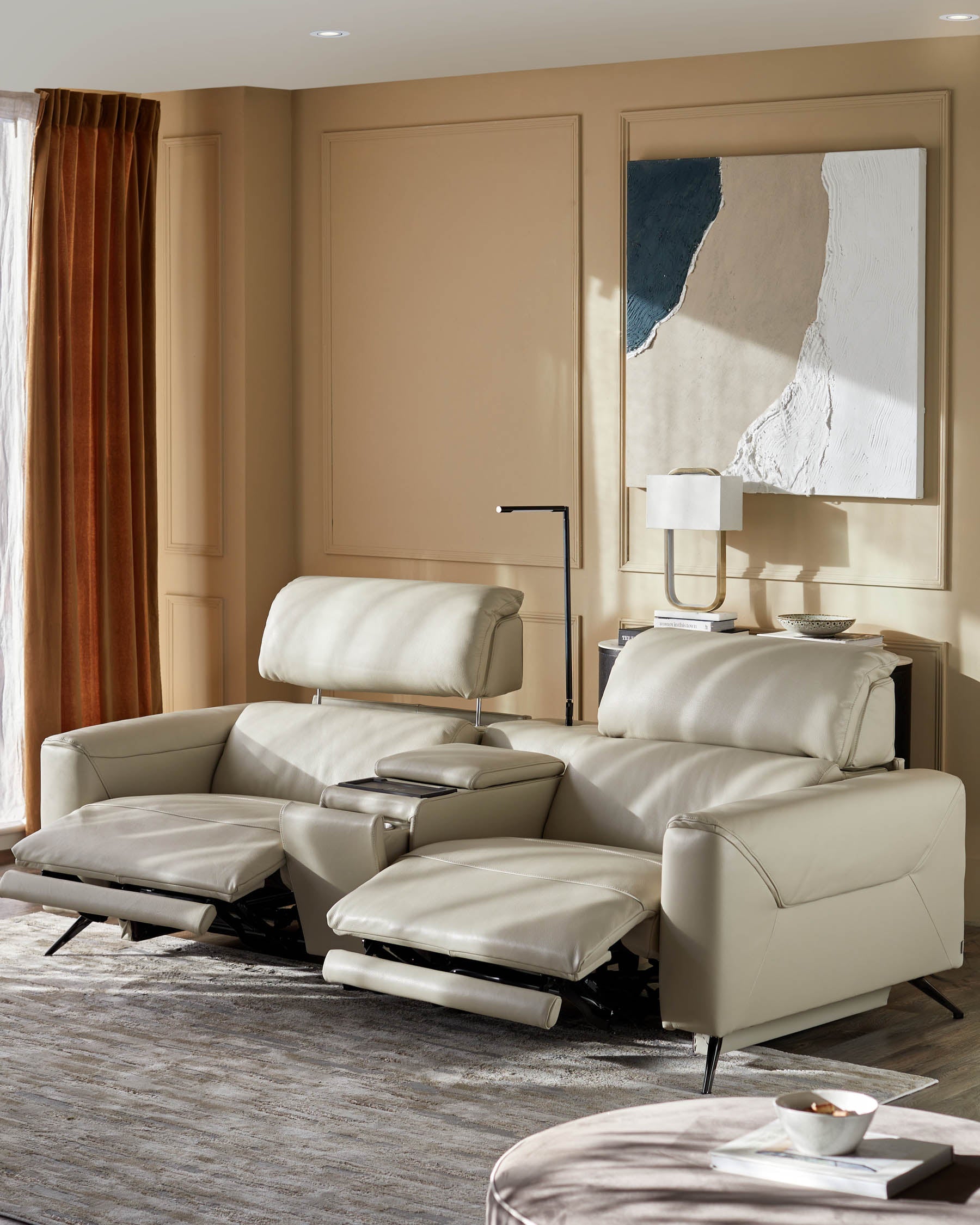 Canapé inclinable 2 places Kenzie en cuir gris naturel avec console