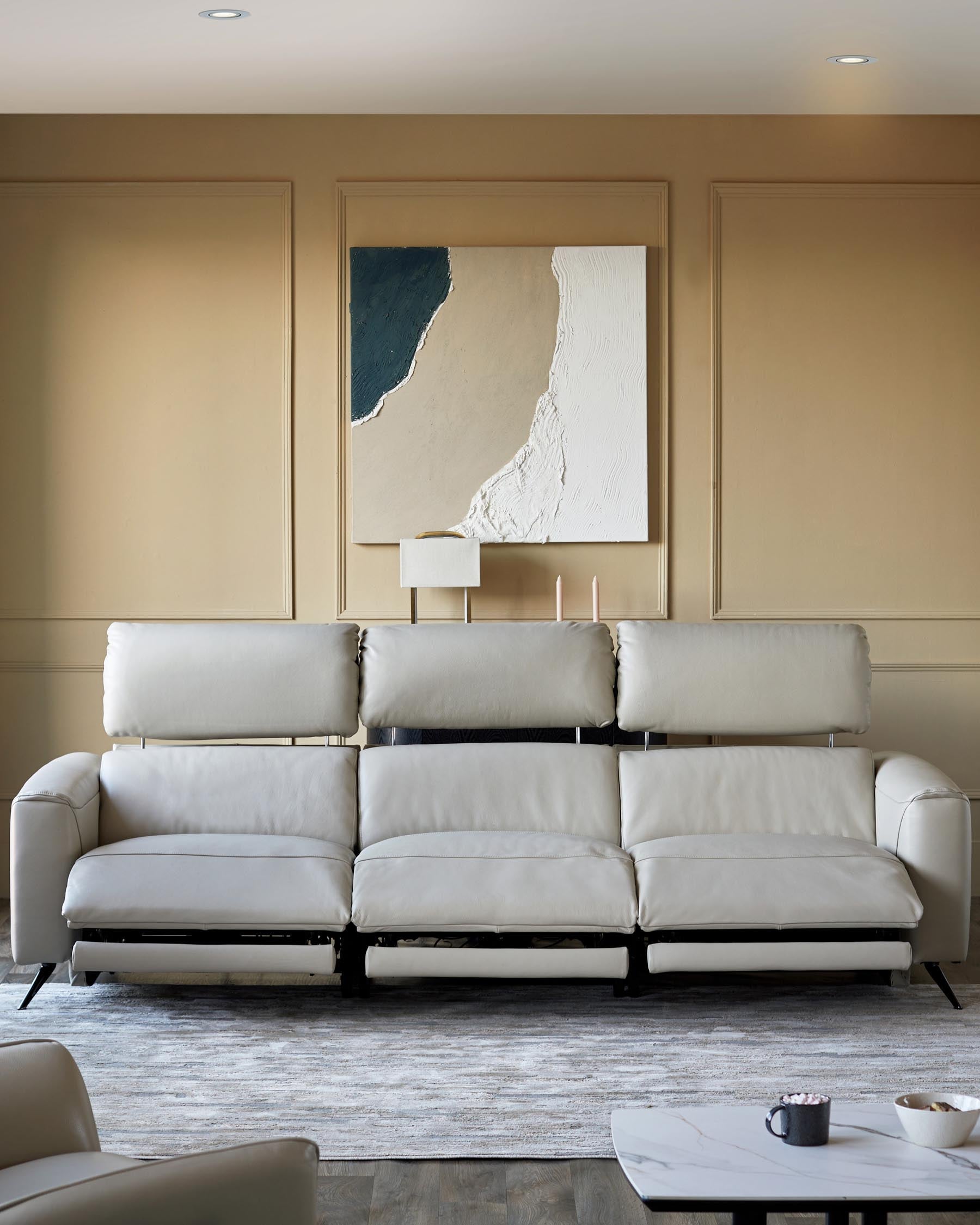 Canapé inclinable 3 places Kenzie en cuir gris naturel