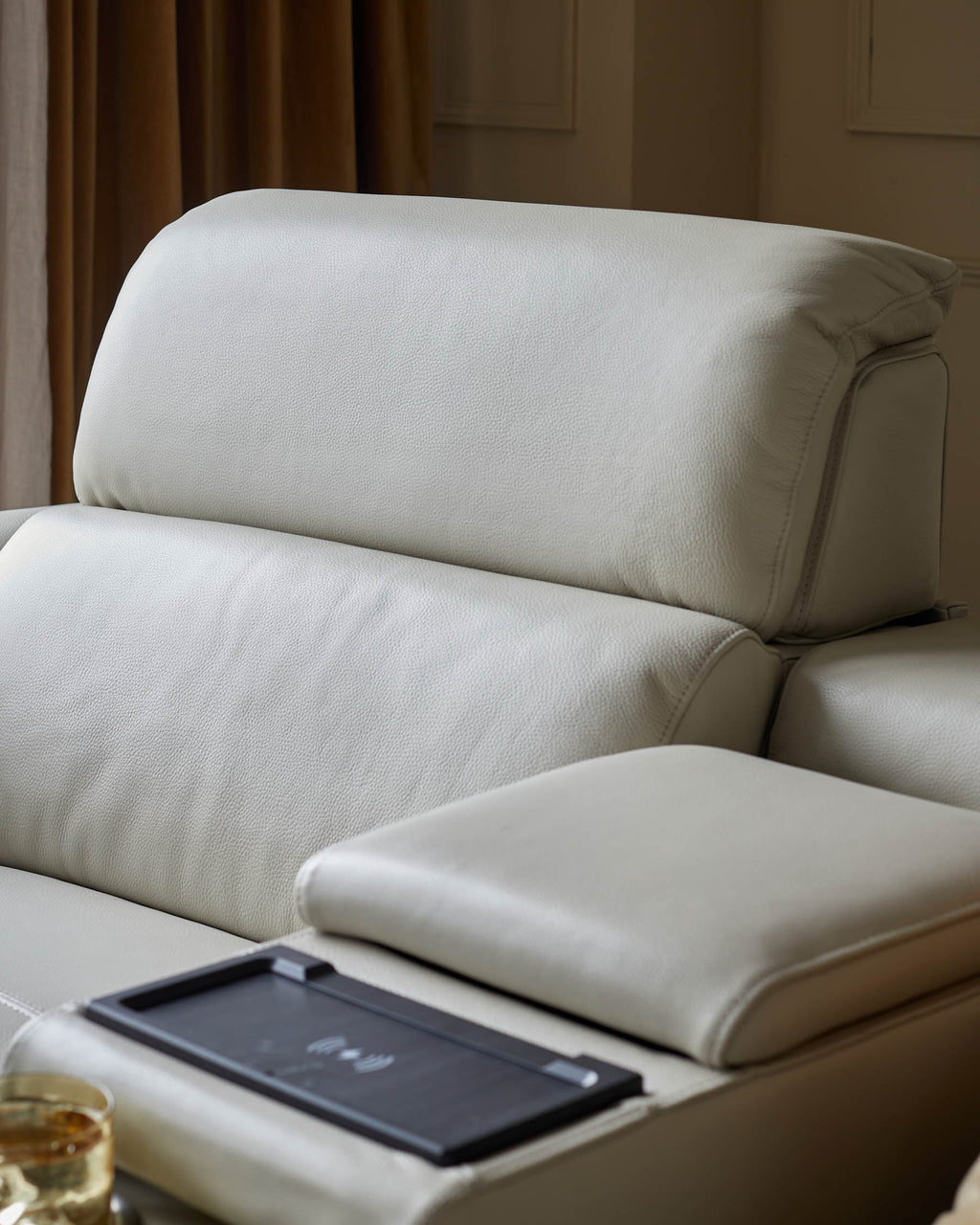 Canapé 3 places inclinable Kenzie en cuir gris naturel avec console