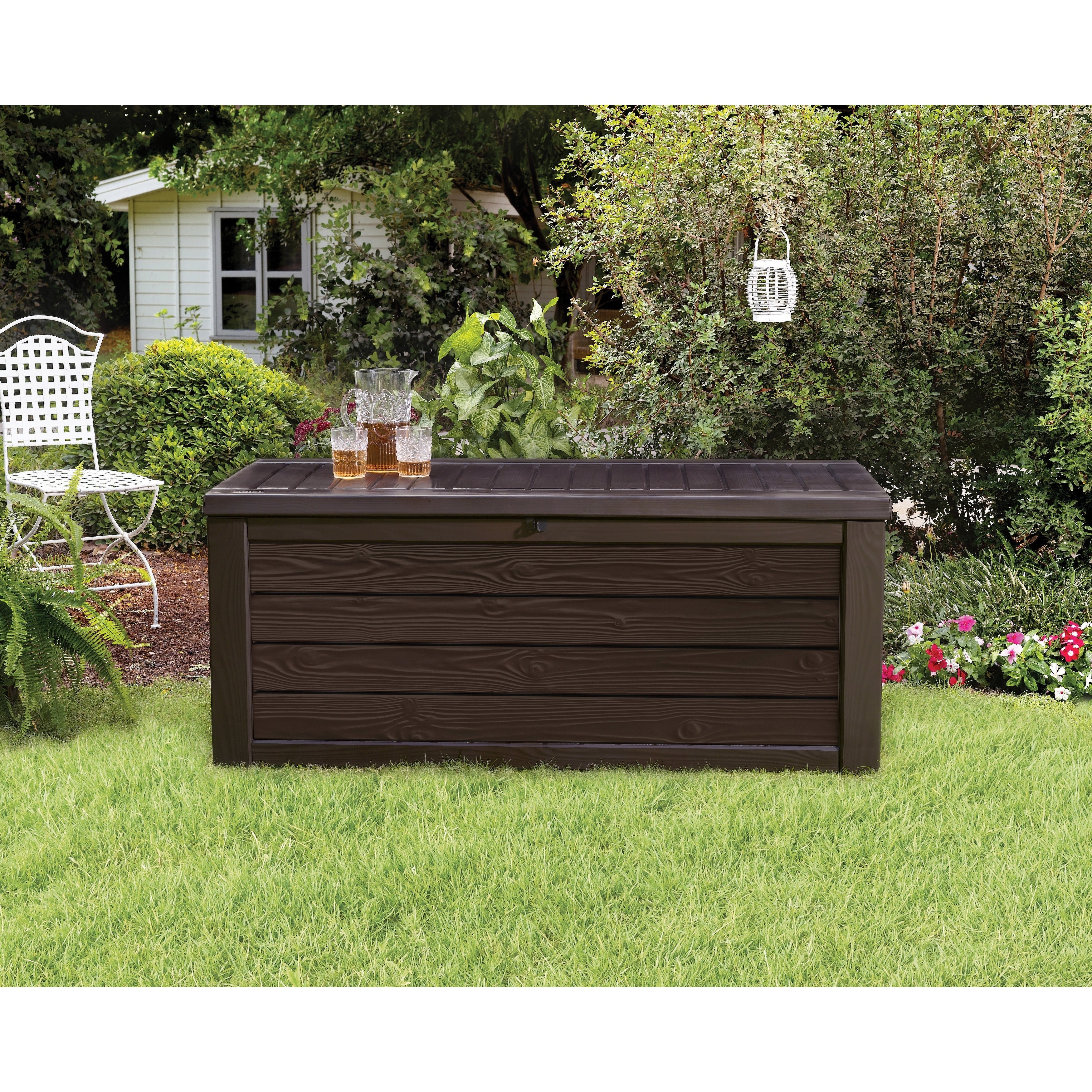 Coffre de rangement extérieur Keter Westwood en résine durable, grand format, 150 gallons, pour meubles et fournitures, marron