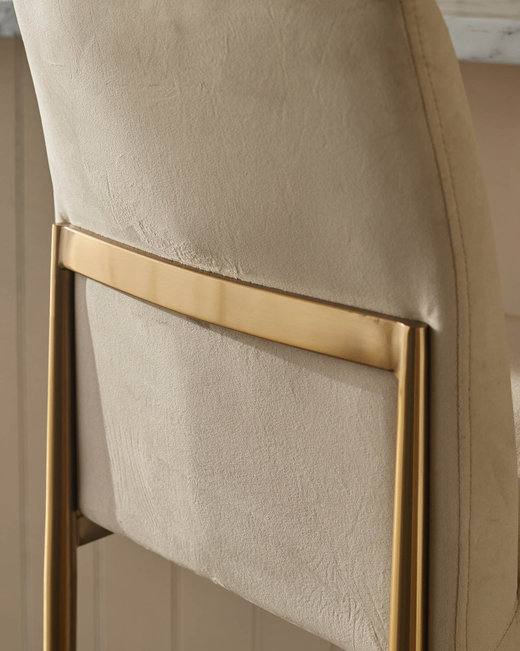 Tabouret de bar statique Keira Champagne Velvet et laiton