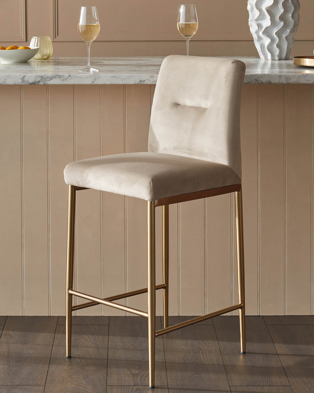 Tabouret de bar statique Keira Champagne Velvet et laiton