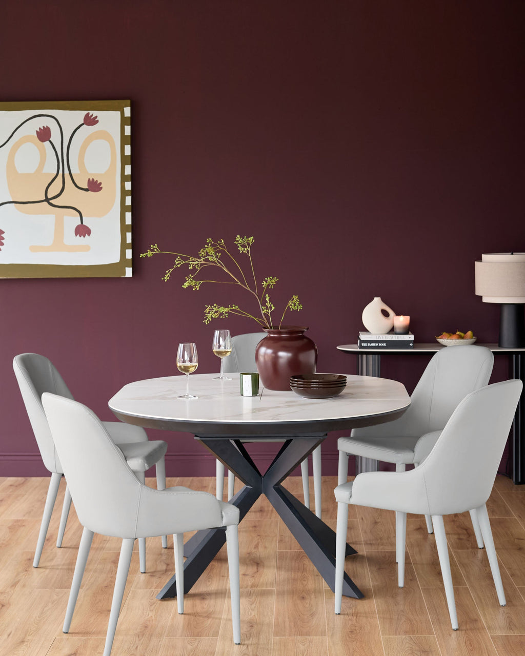 Chaise de salle à manger Kyro en similicuir gris clair