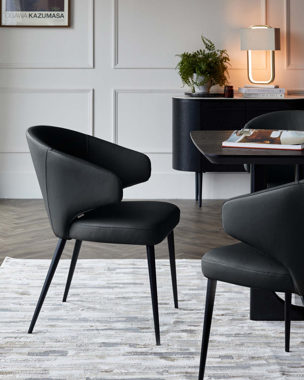 Chaise de salle à manger Landon en cuir noir