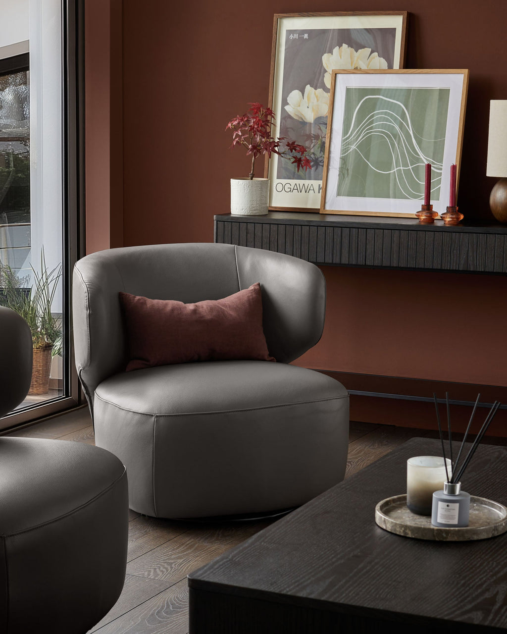 Fauteuil pivotant Landon en cuir gris foncé