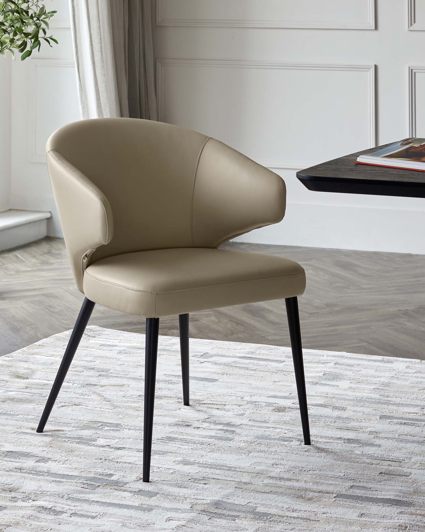 Chaise de salle à manger Landon en cuir naturel