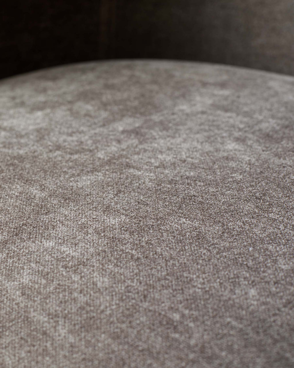 Chaise de salle à manger Leighton en chenille moka