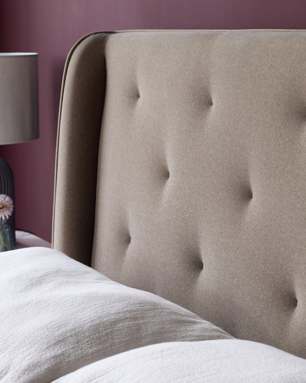 Lit coffre Lenora en tissu moka super king