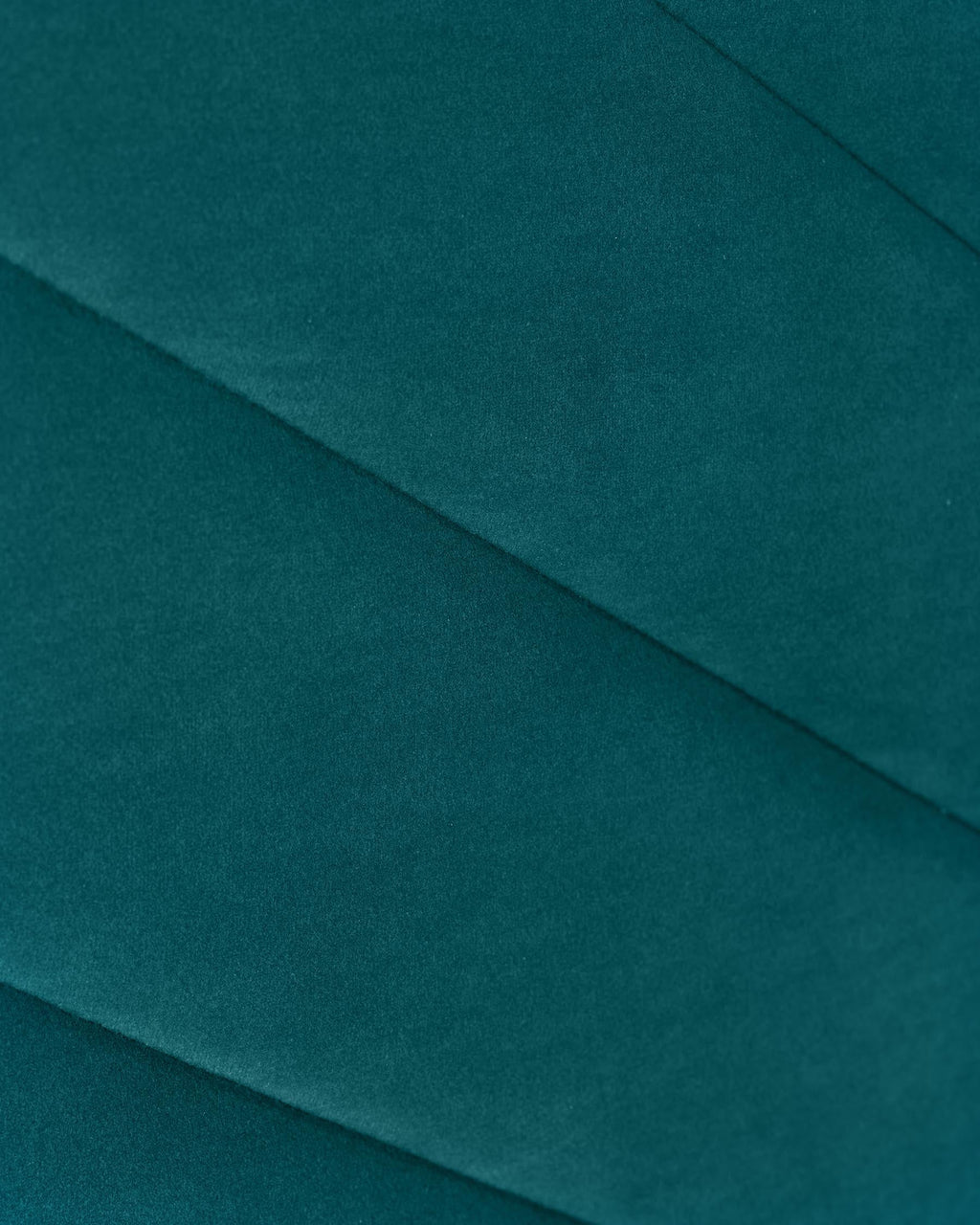 Lit coffre Leo en velours bleu sarcelle clair, format king size