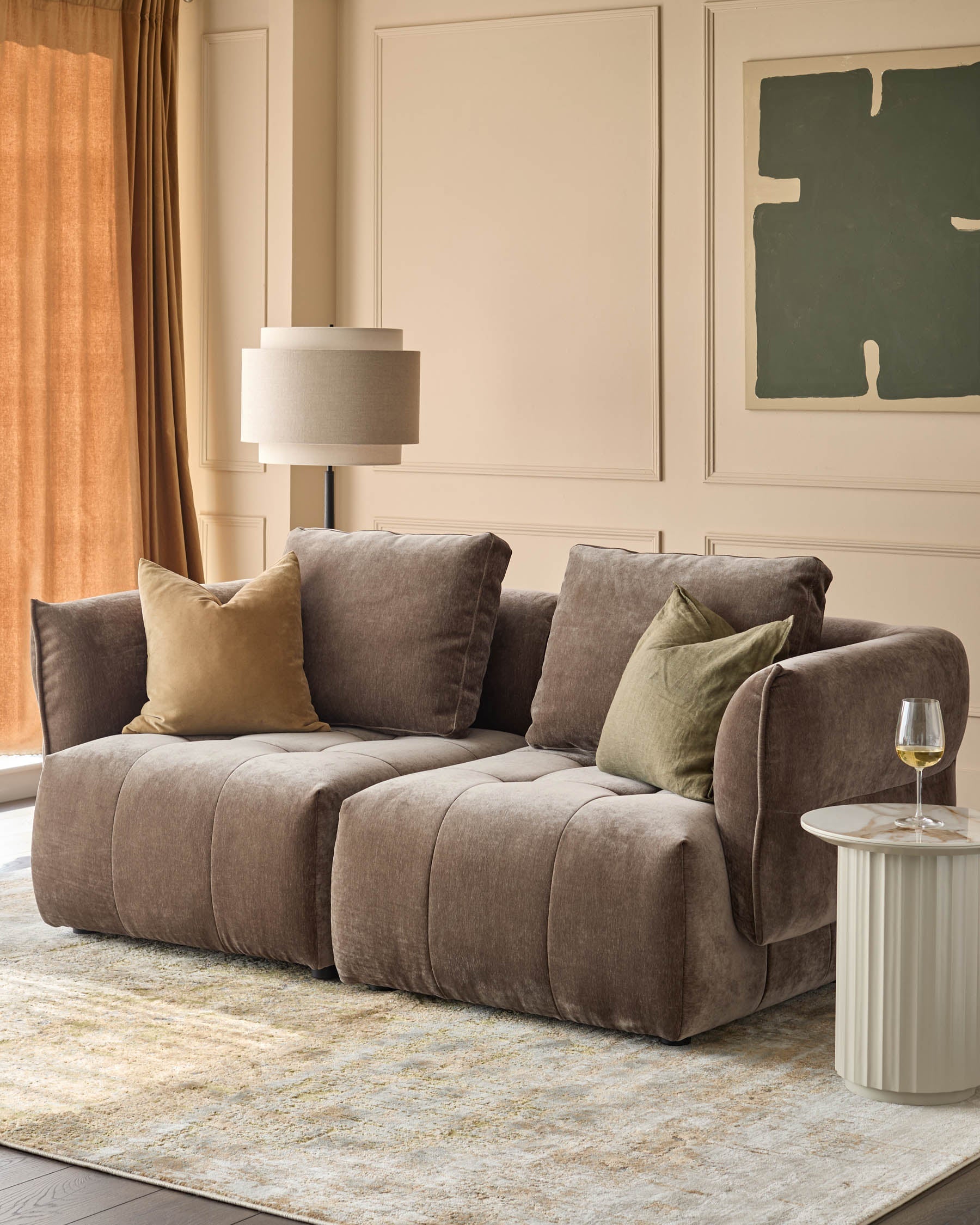 Canapé 2 places Lillian en tissu moka