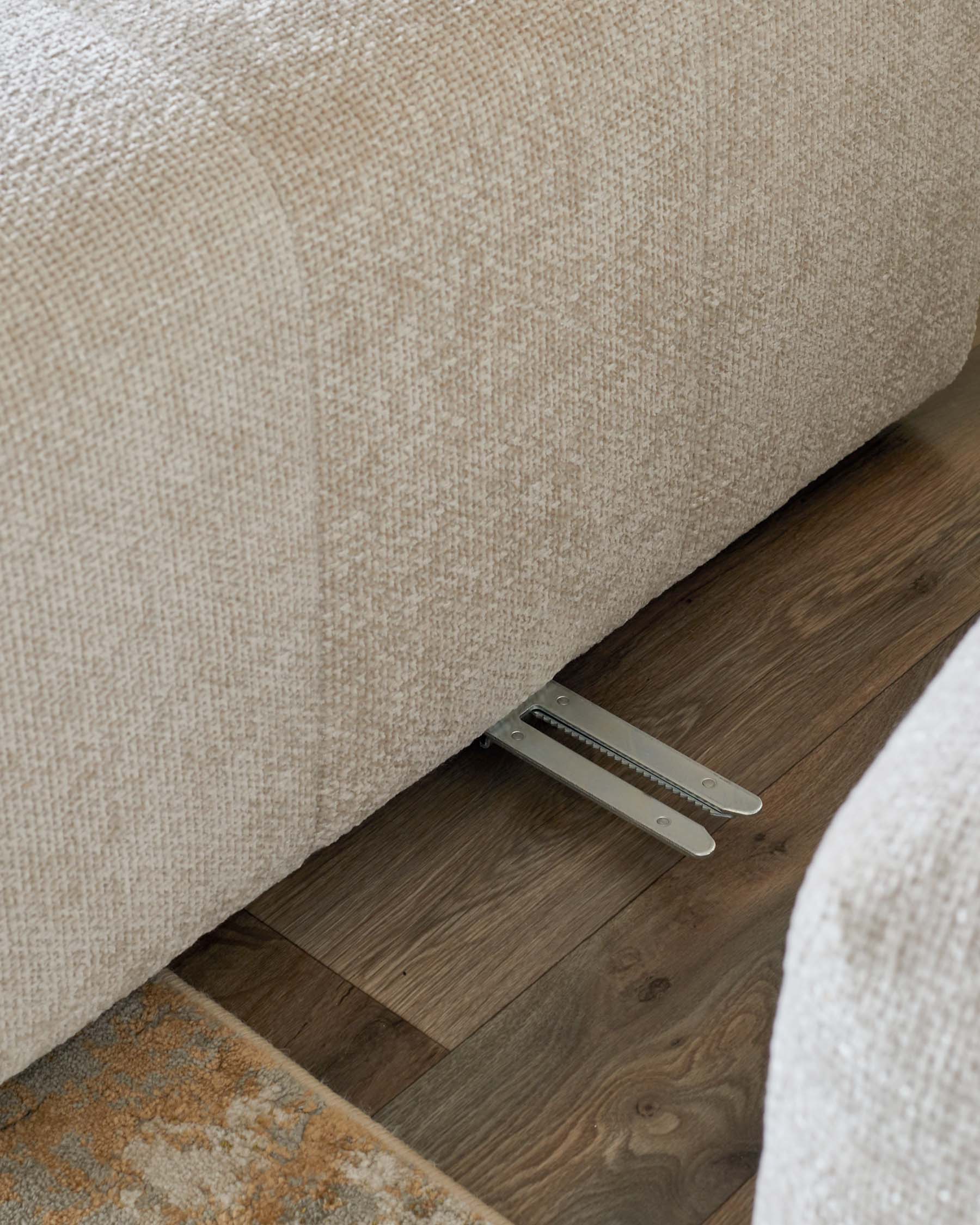 Canapé d'angle Lillian en tissu naturel grand modèle