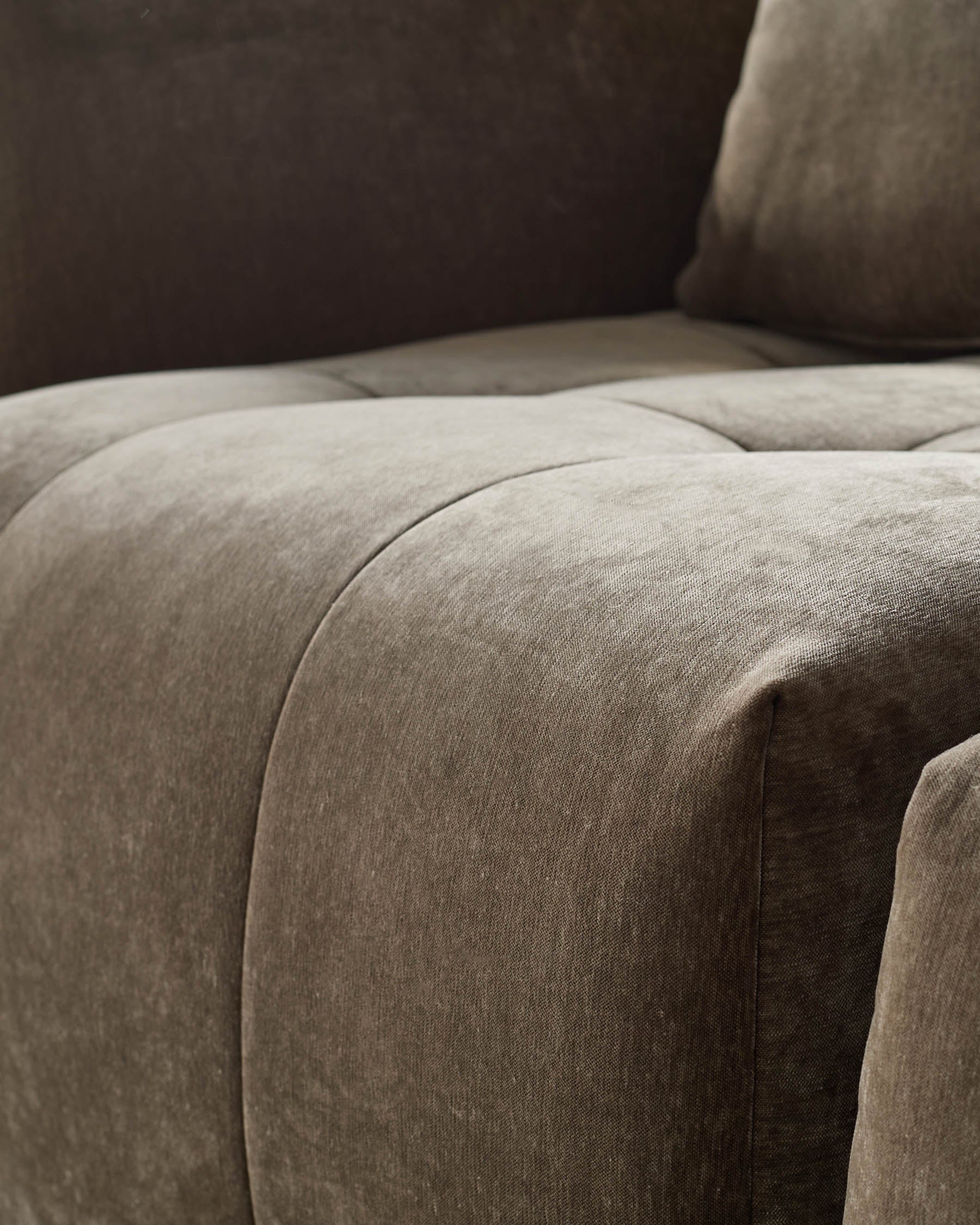 Module de canapé simple en tissu moka Lillian