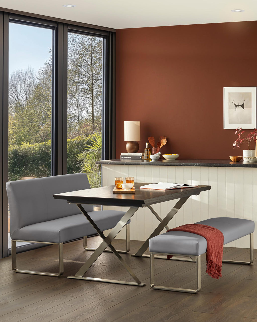 Banquette Loop 3 places en similicuir gris et acier inoxydable sans dossier