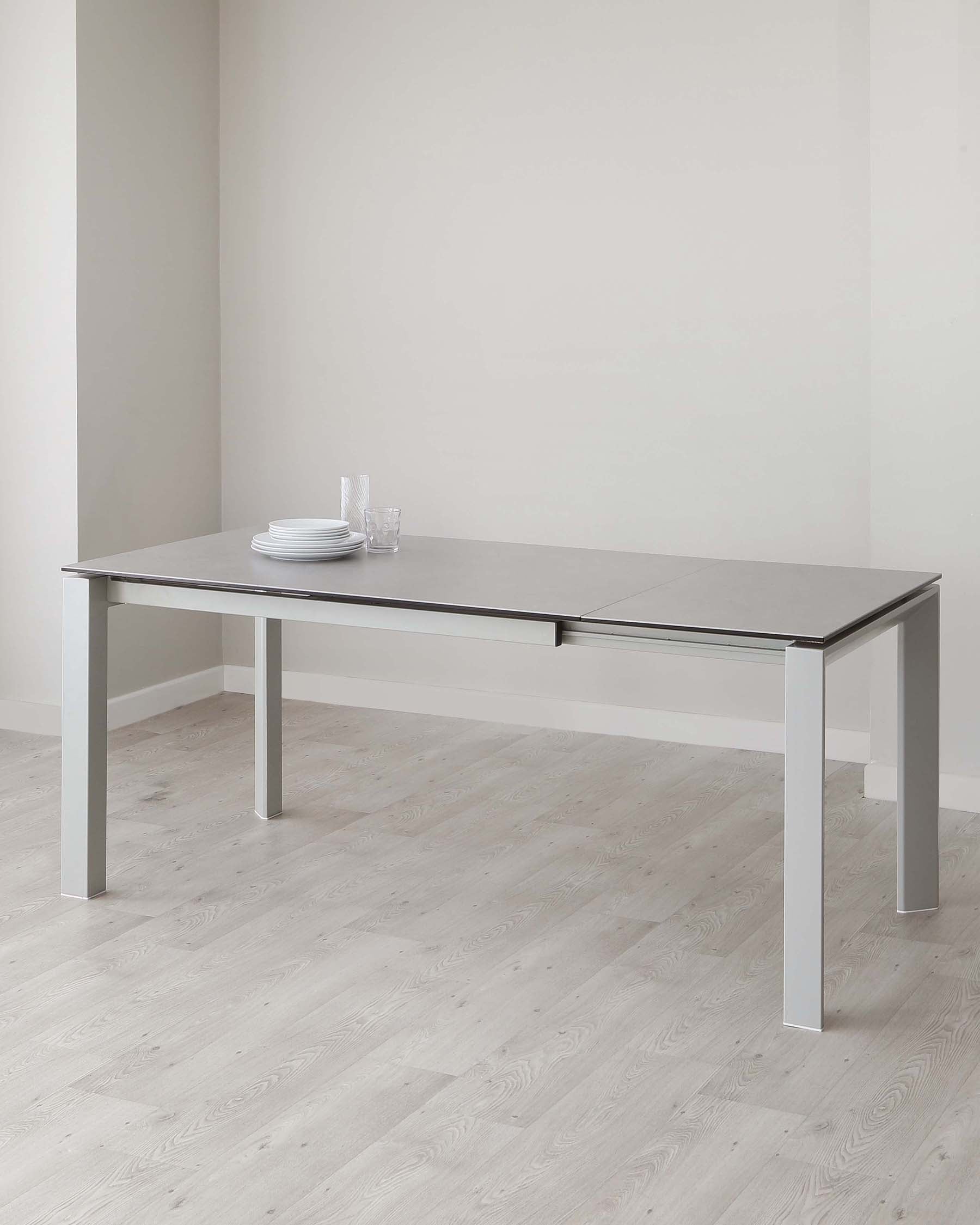 Table de salle à manger extensible Louis en céramique gris clair, 6 à 8 places