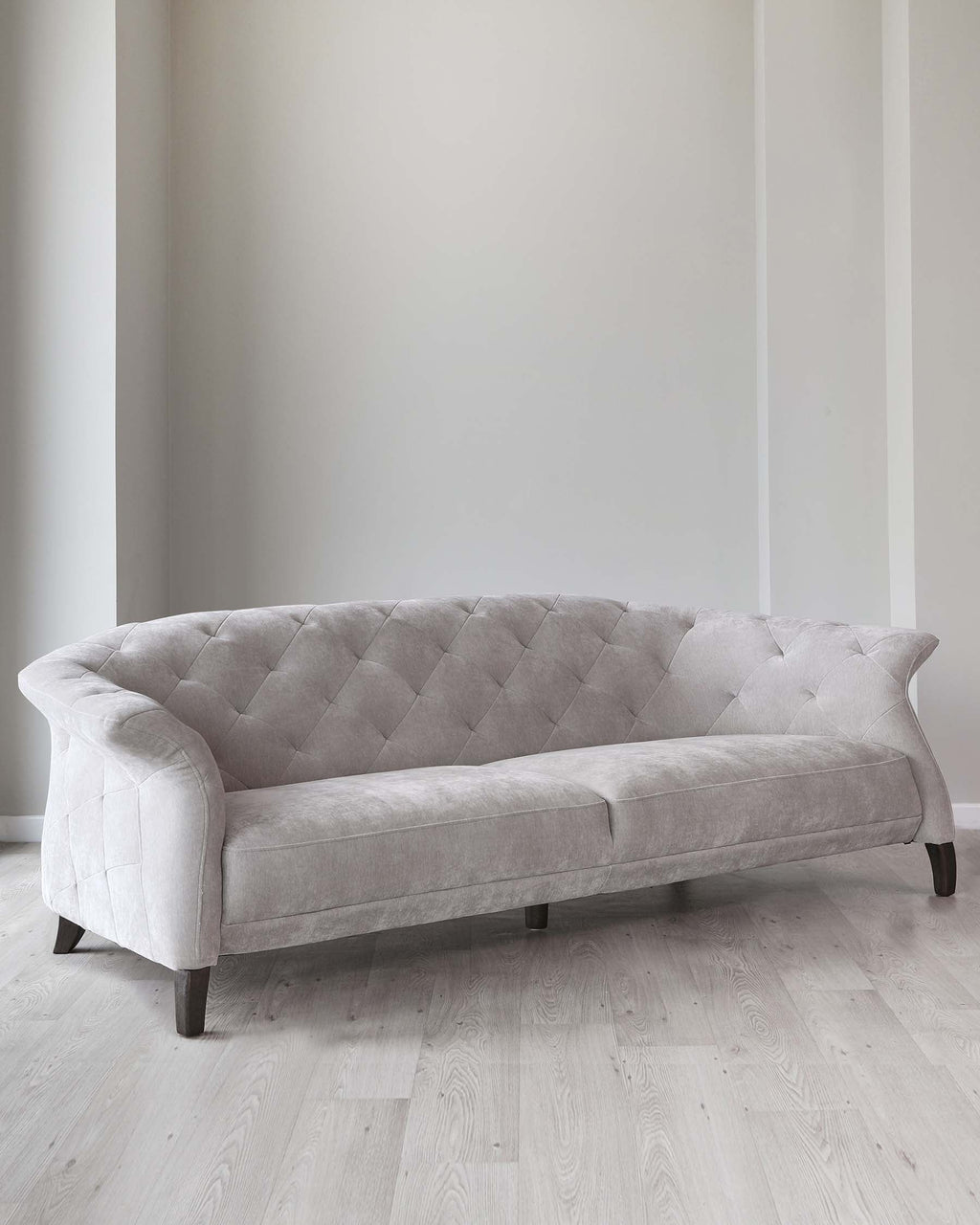 Canapé Chesterfield 3 places Luxe en tissu gris clair