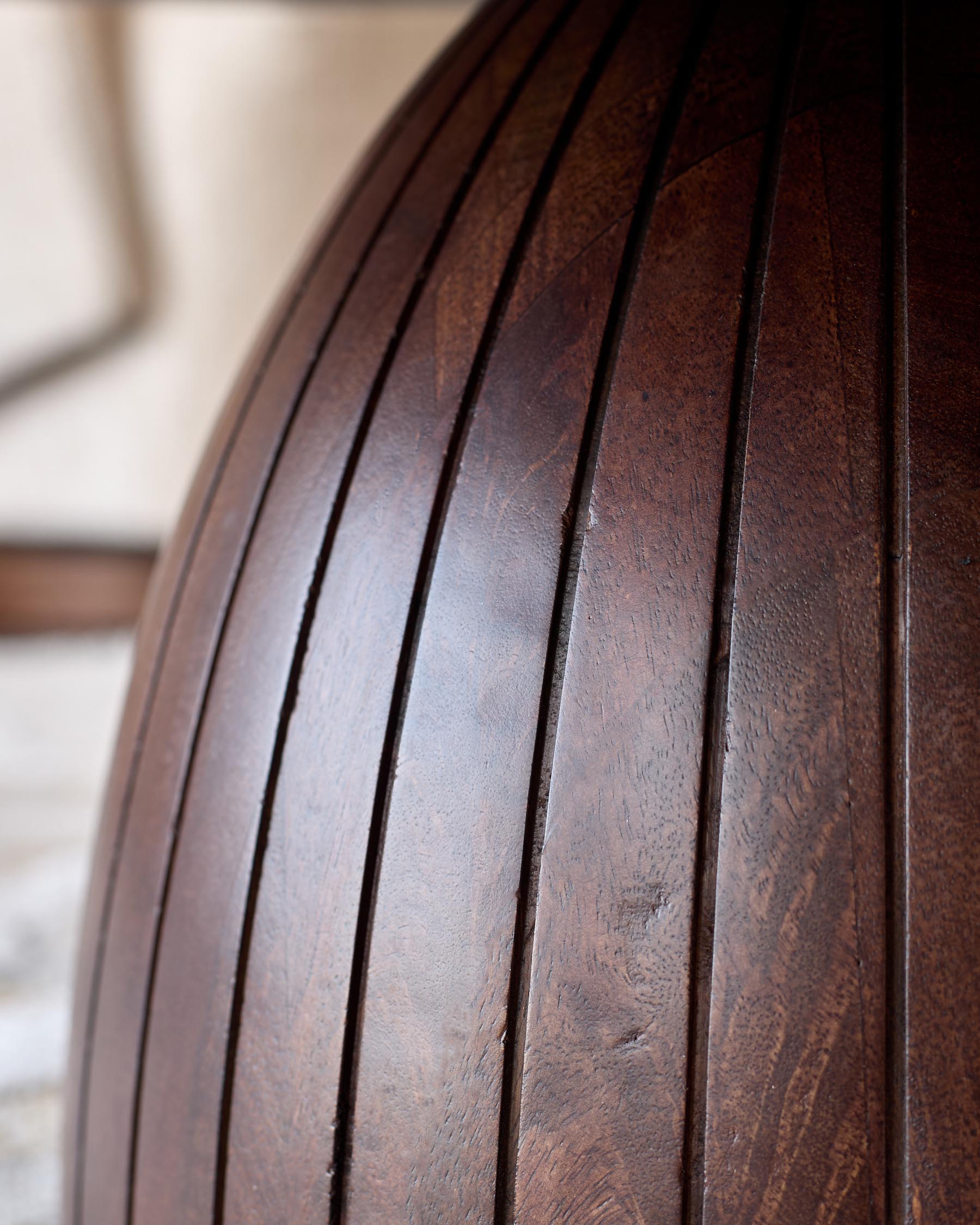 Table basse Malin en marbre blanc et bois foncé