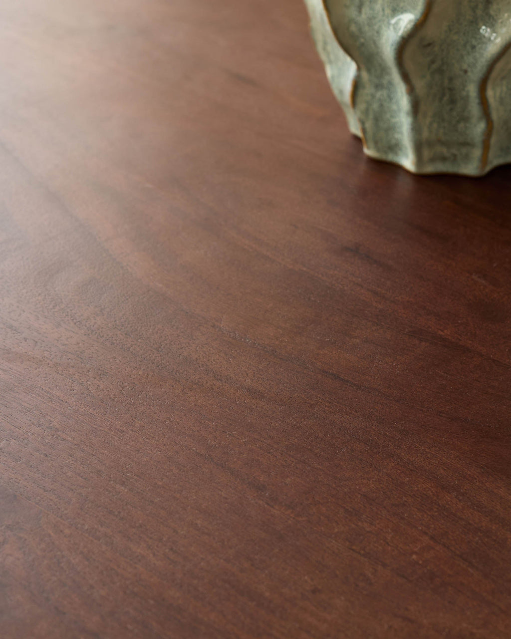 Table à manger 4 places Malin en bois foncé