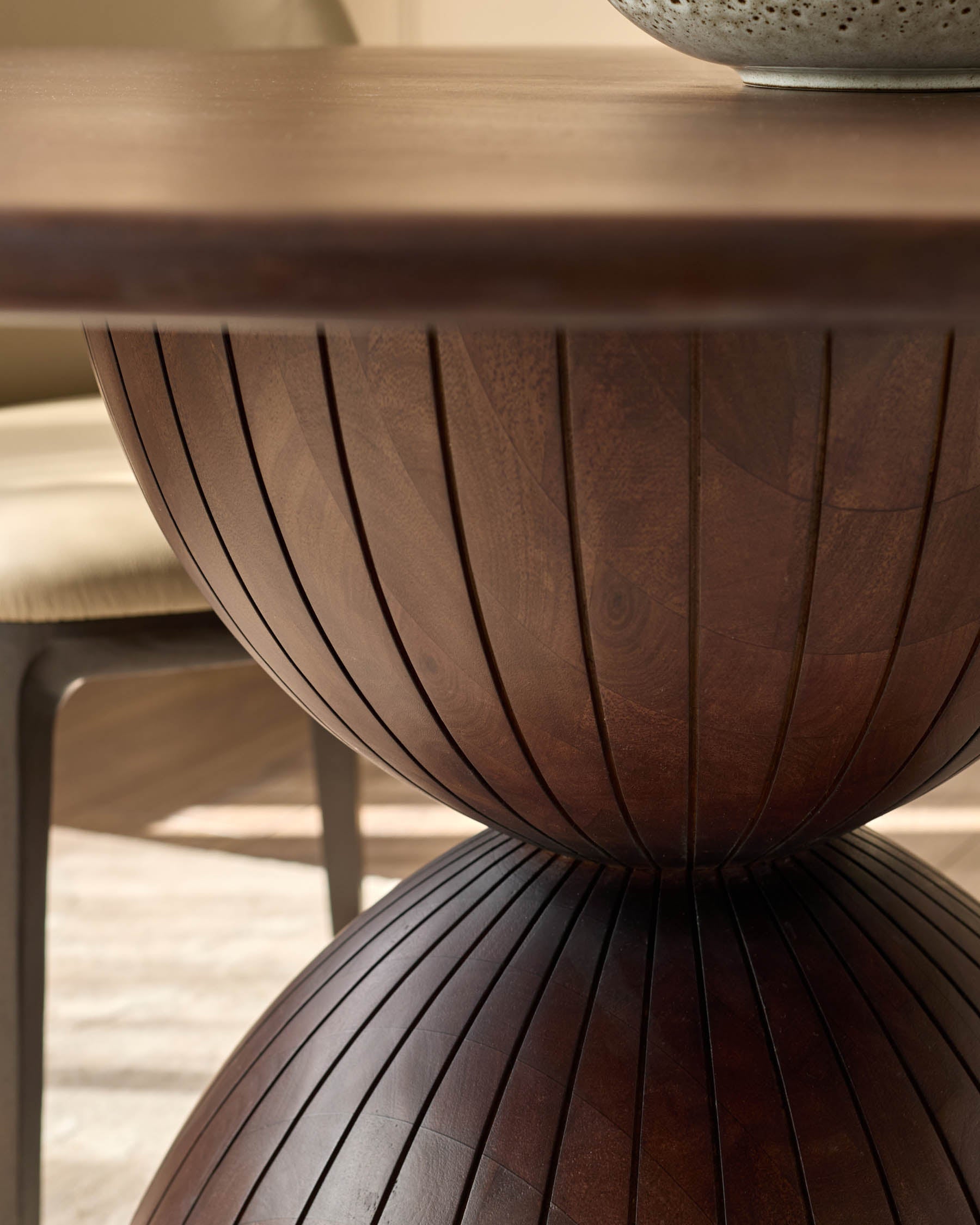 Table à manger 4 places Malin en bois foncé