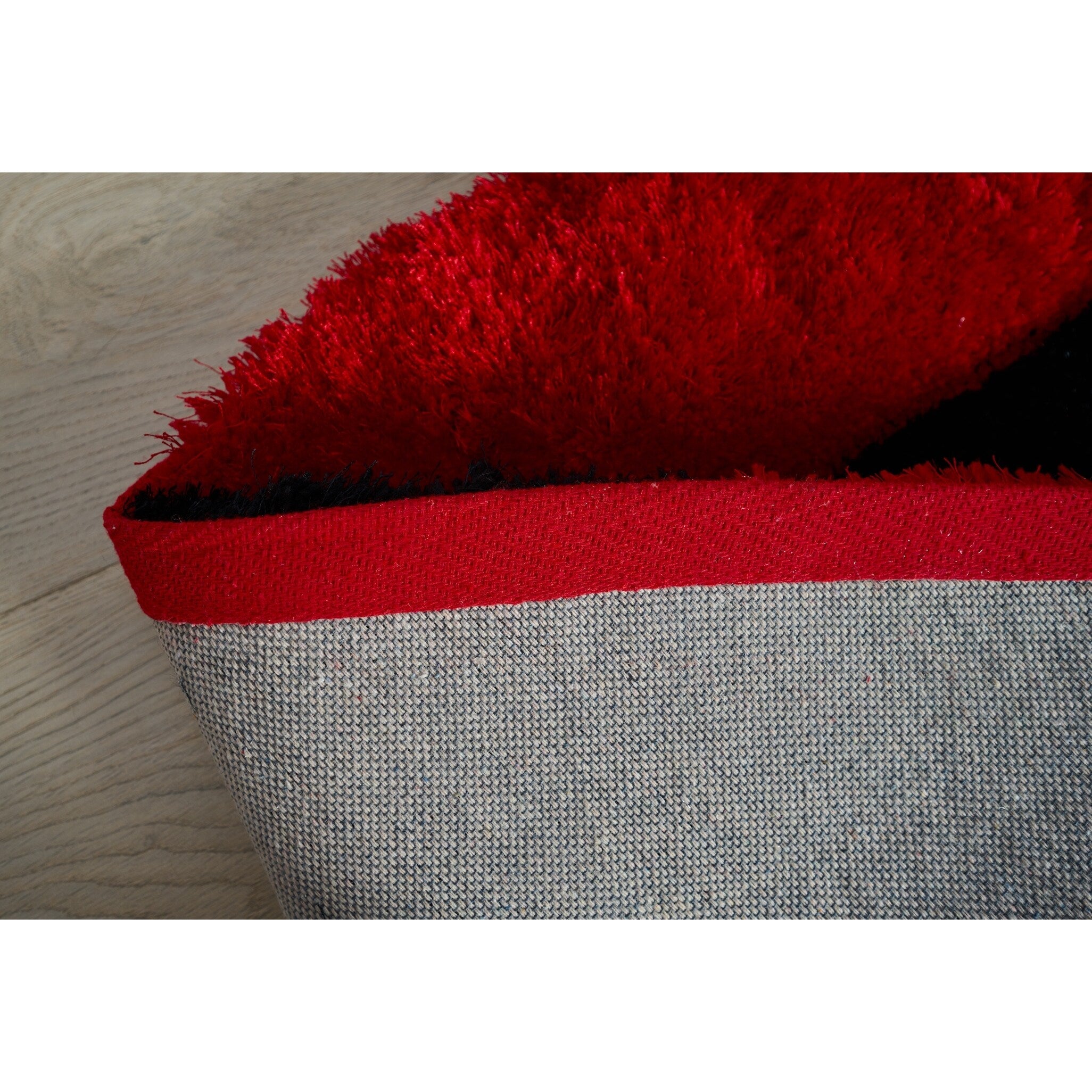 Tapis à poils longs Mateos au design abstrait